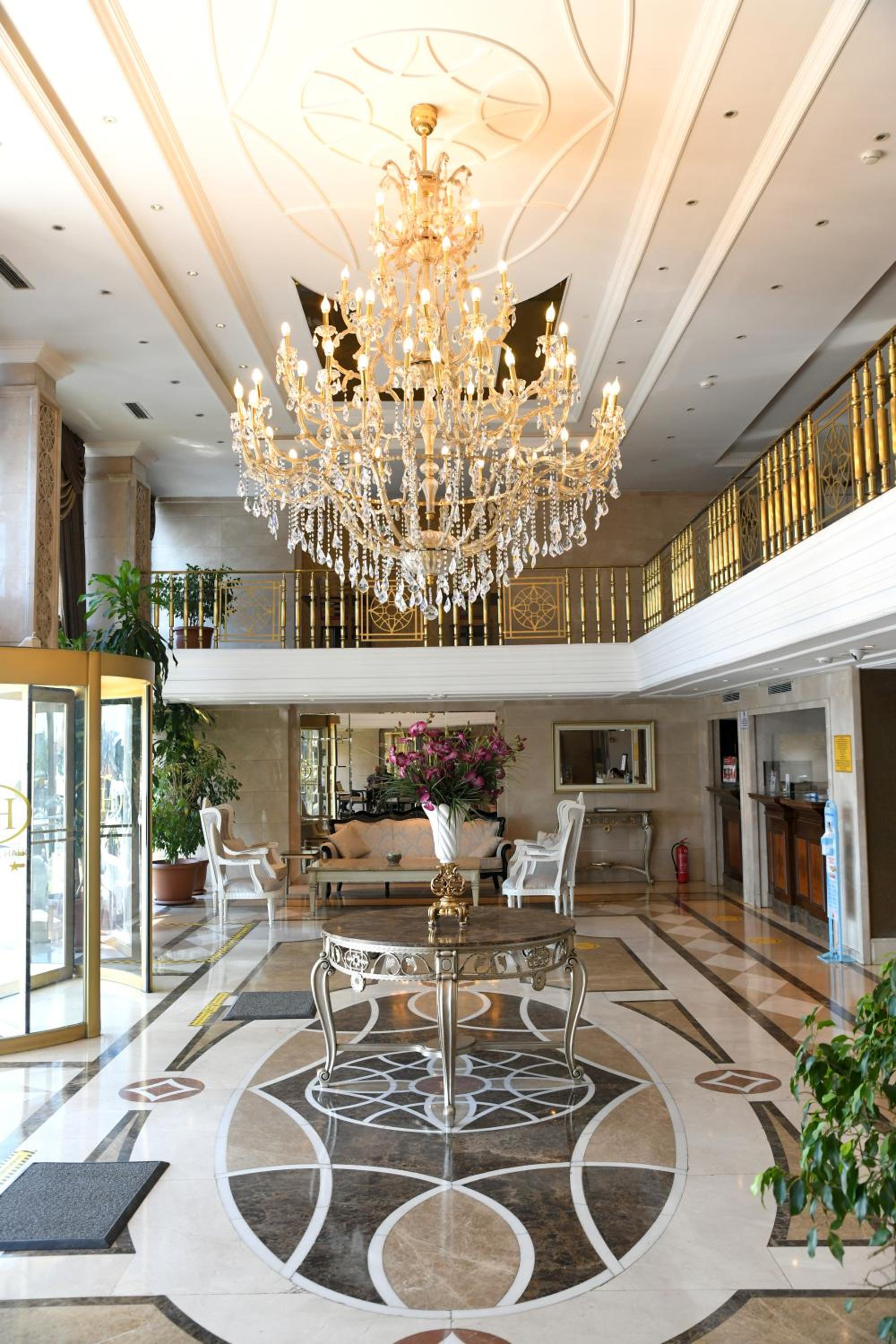 Grand Halic Goldenhorn - Image 59