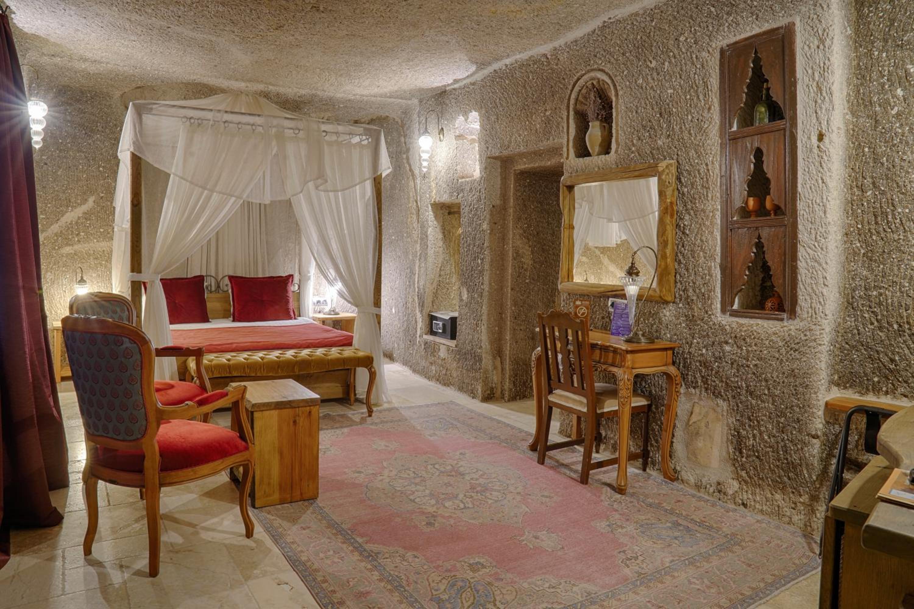 Hera Cave Suites - Image 263