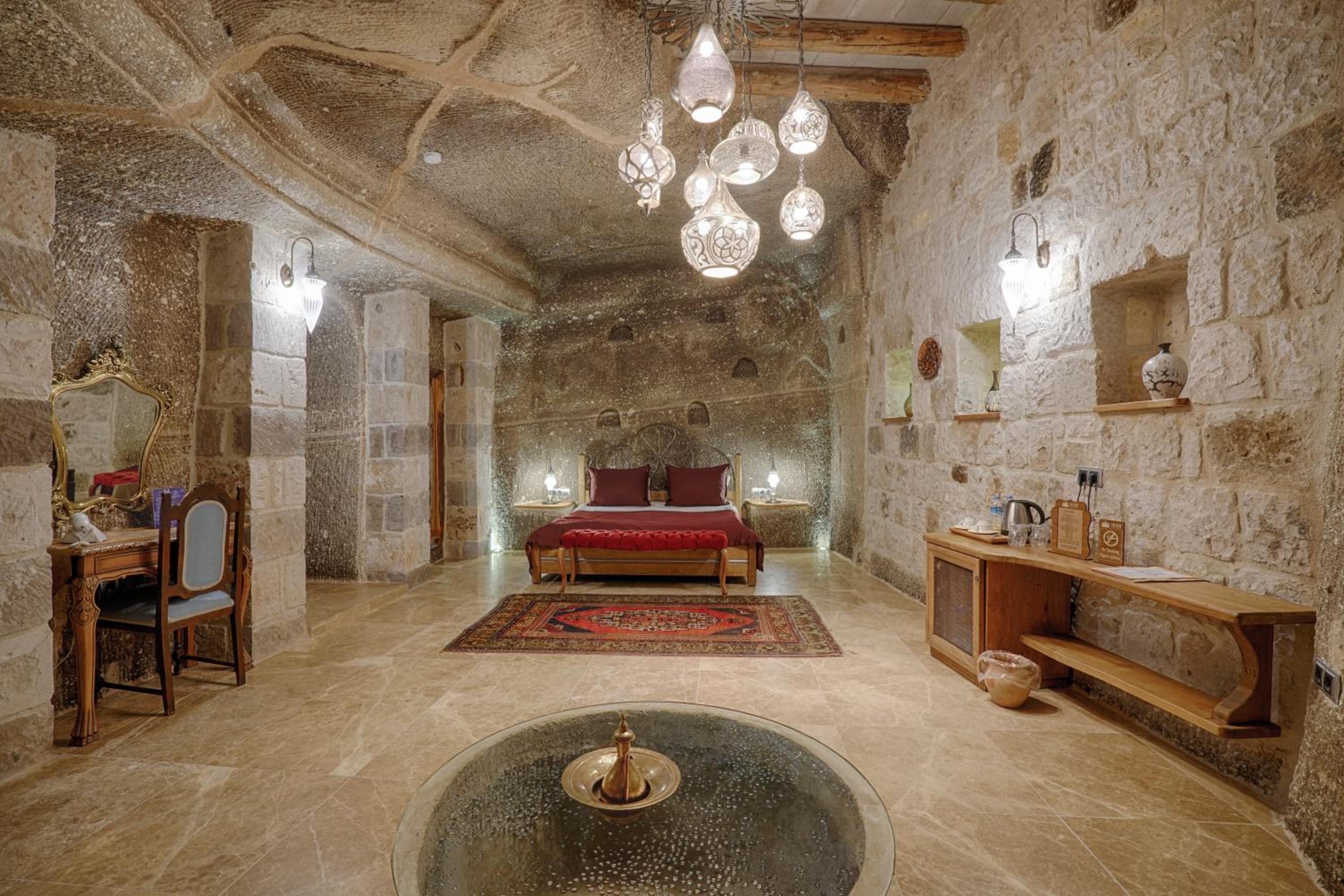 Hera Cave Suites - Image 145