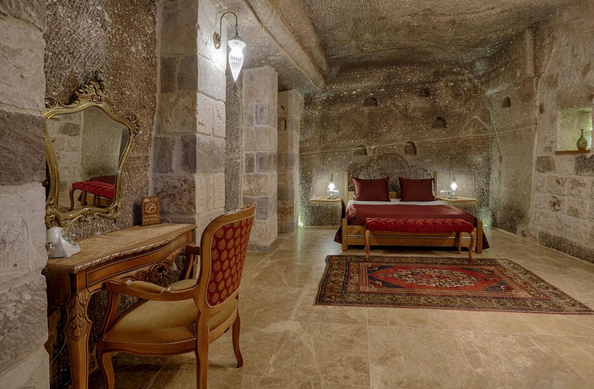 Hera Cave Suites - Image 270