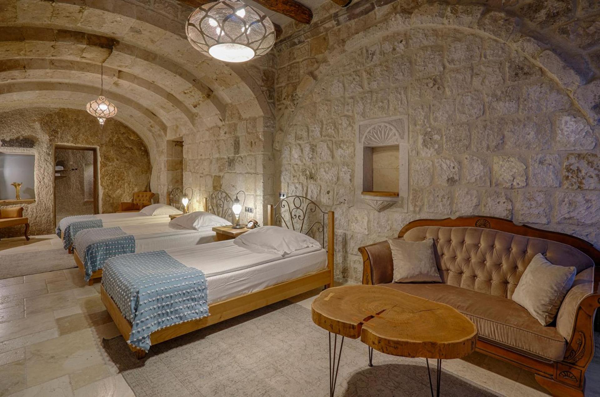 Hera Cave Suites - Image 165