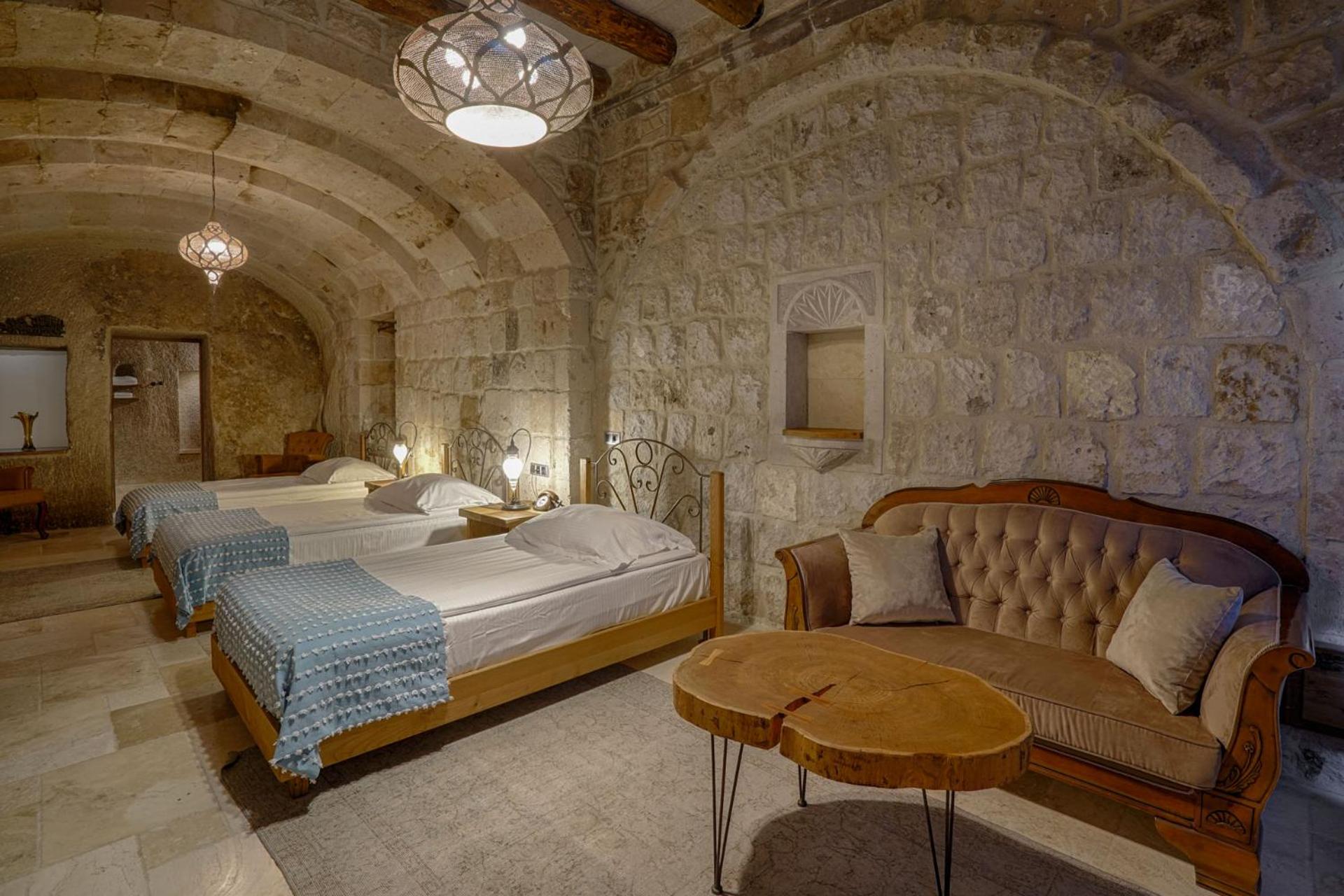 Hera Cave Suites - Image 166