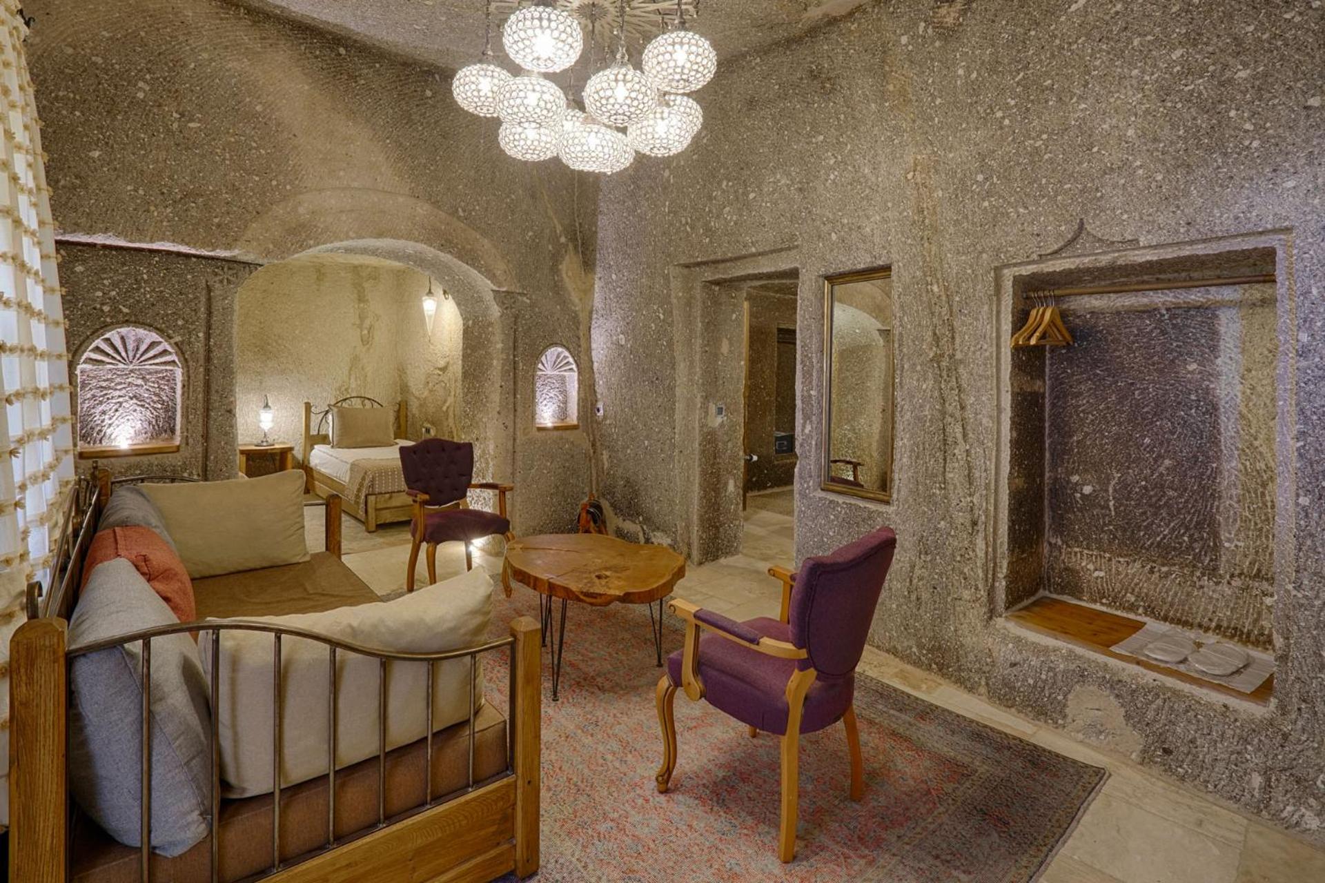 Hera Cave Suites - Image 170