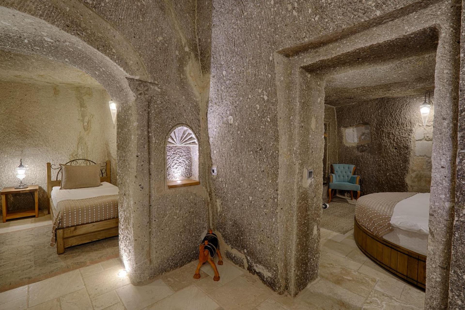 Hera Cave Suites - Image 276