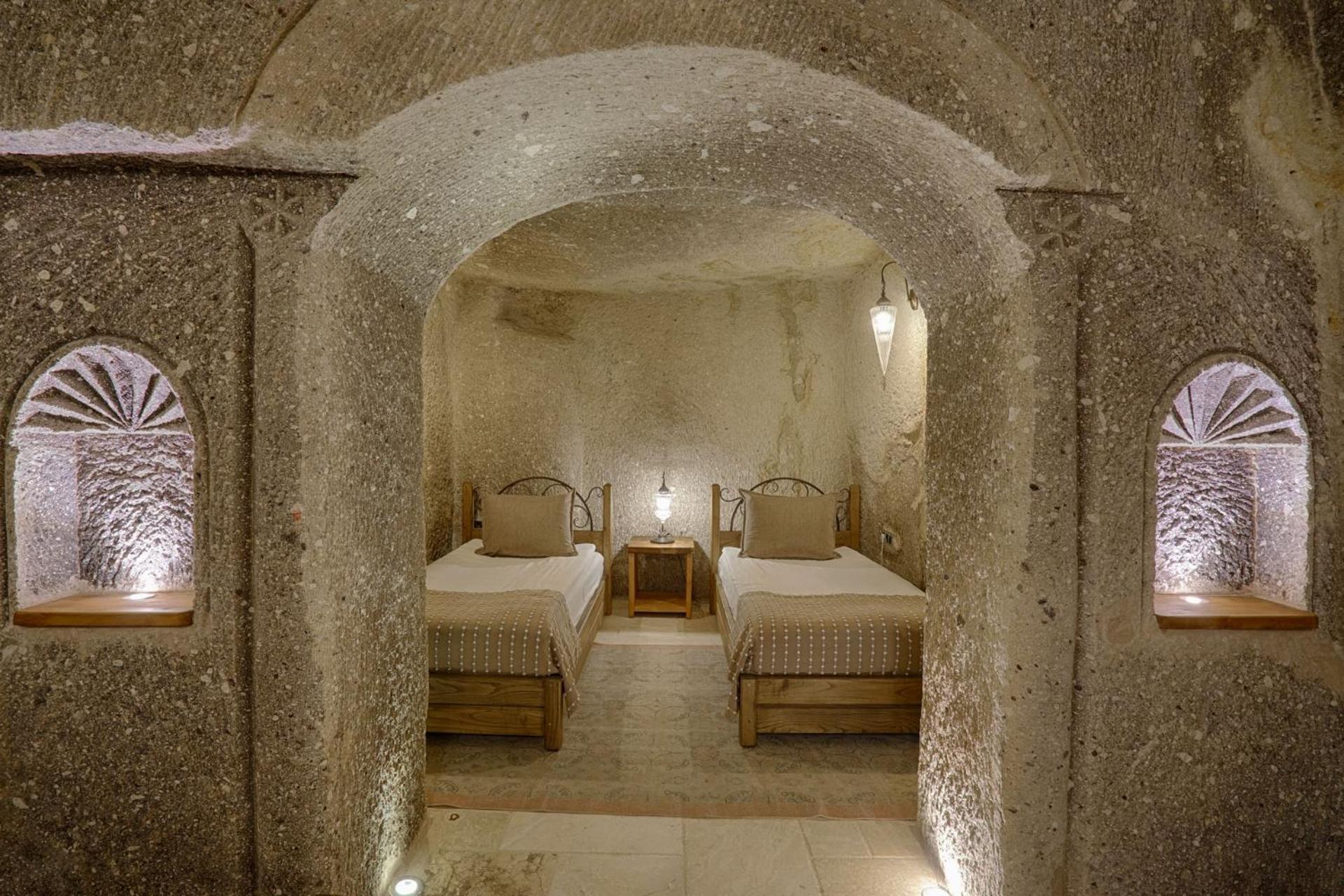 Hera Cave Suites - Image 172
