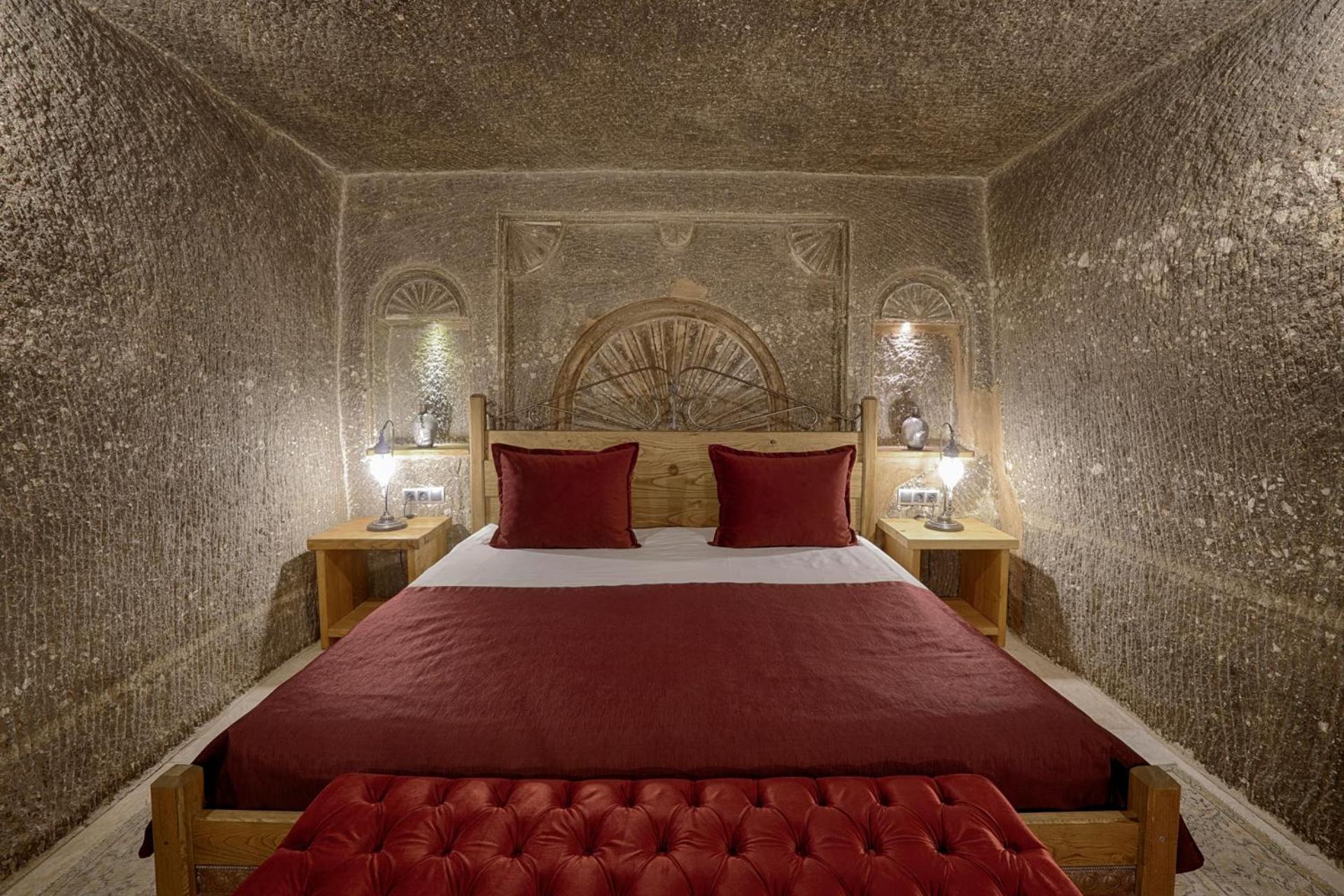 Hera Cave Suites - Image 101