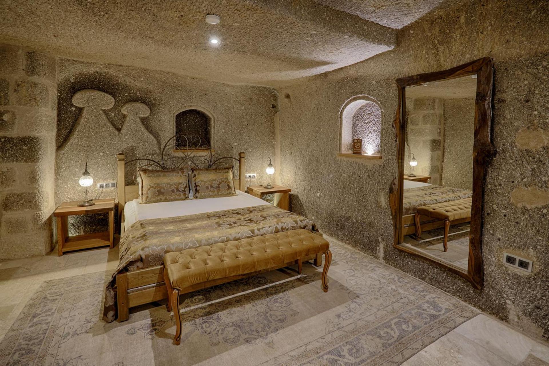 Hera Cave Suites - Image 87