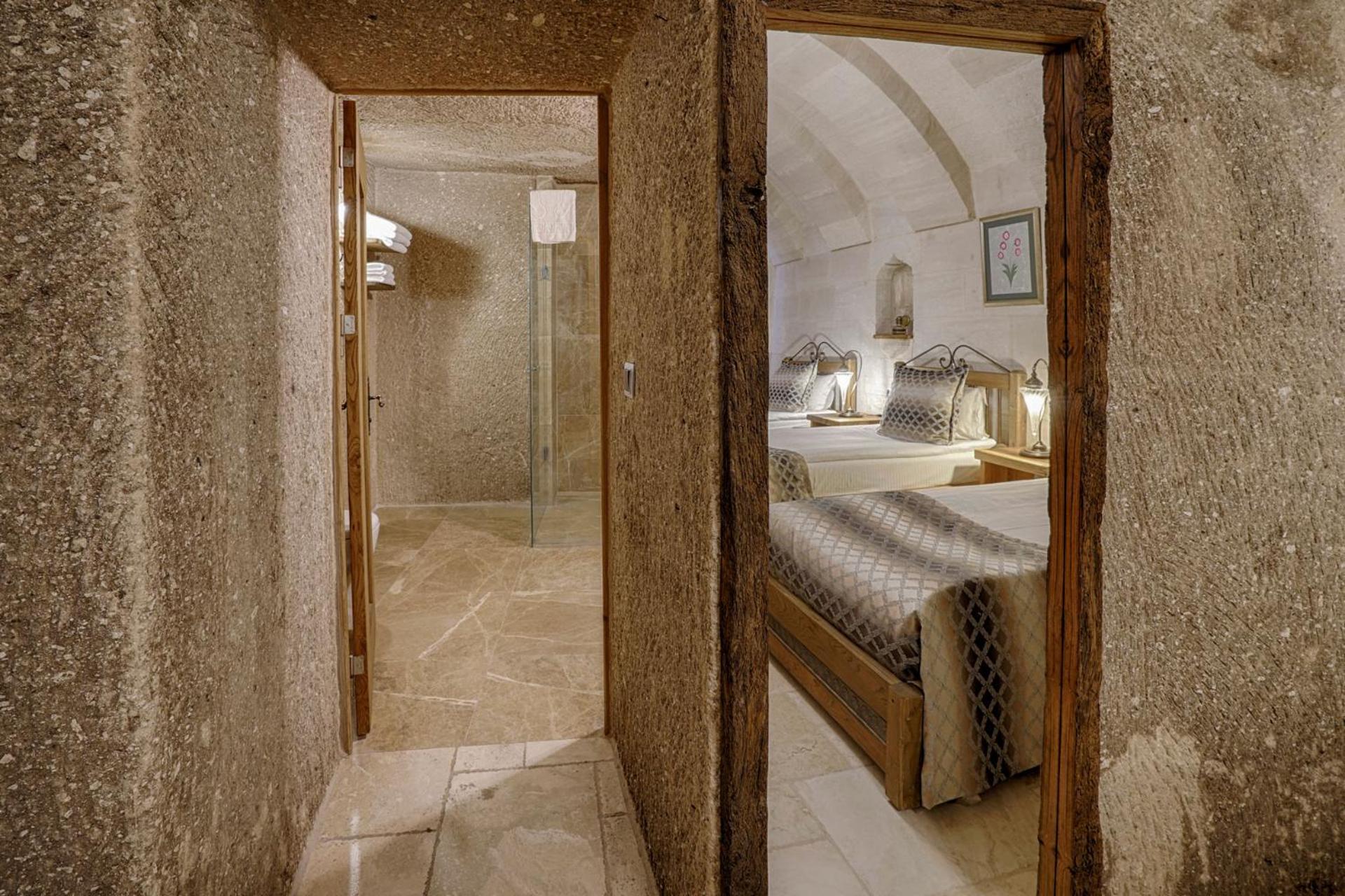 Hera Cave Suites - Image 80
