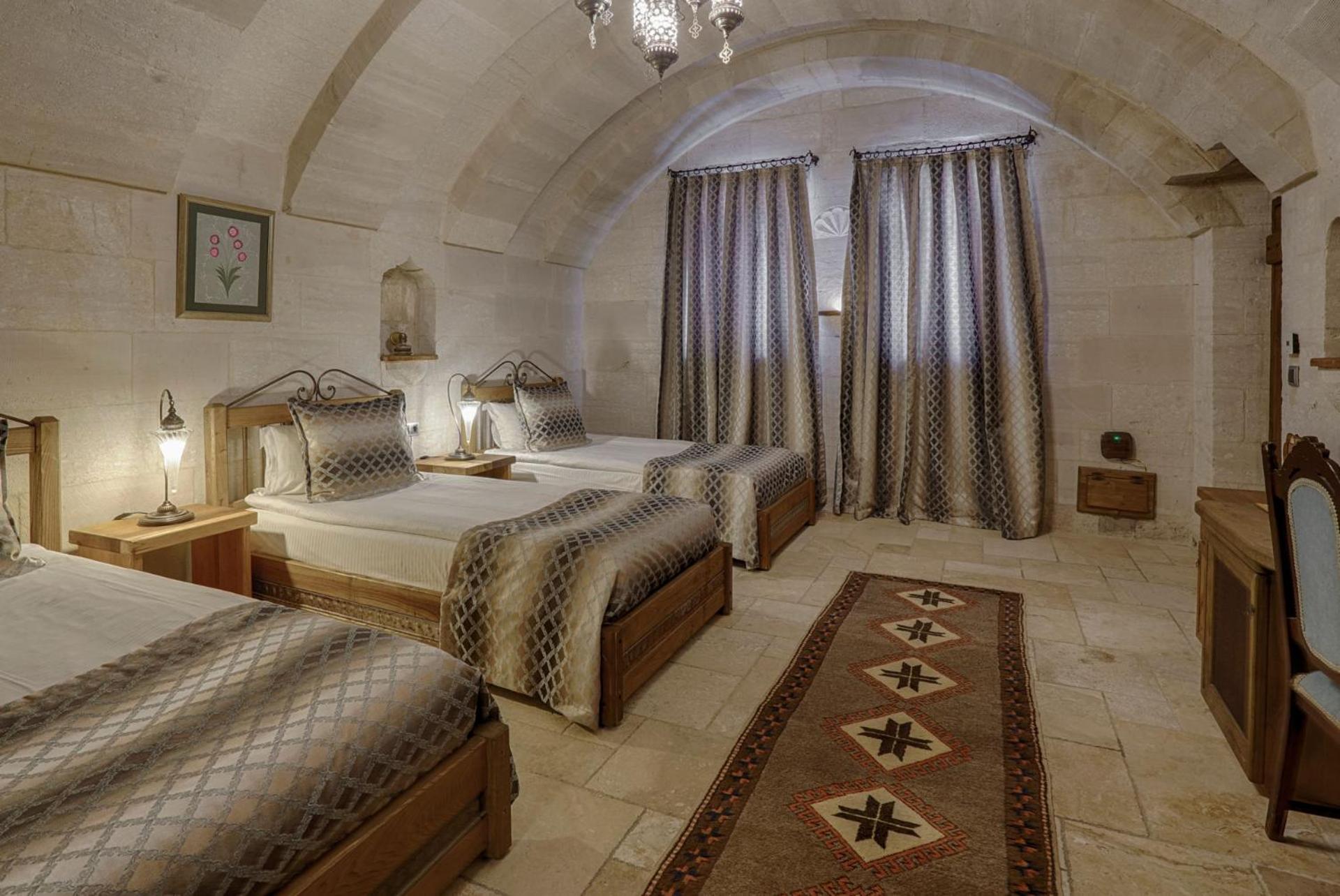 Hera Cave Suites - Image 82