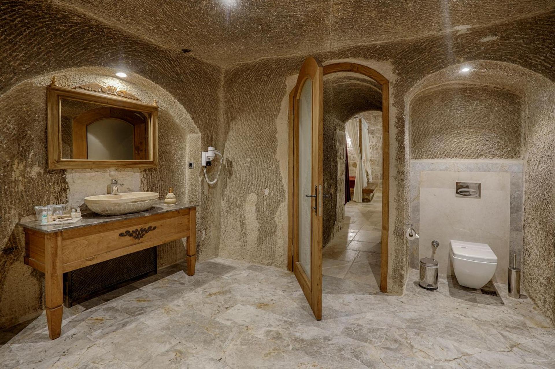 Hera Cave Suites - Image 56