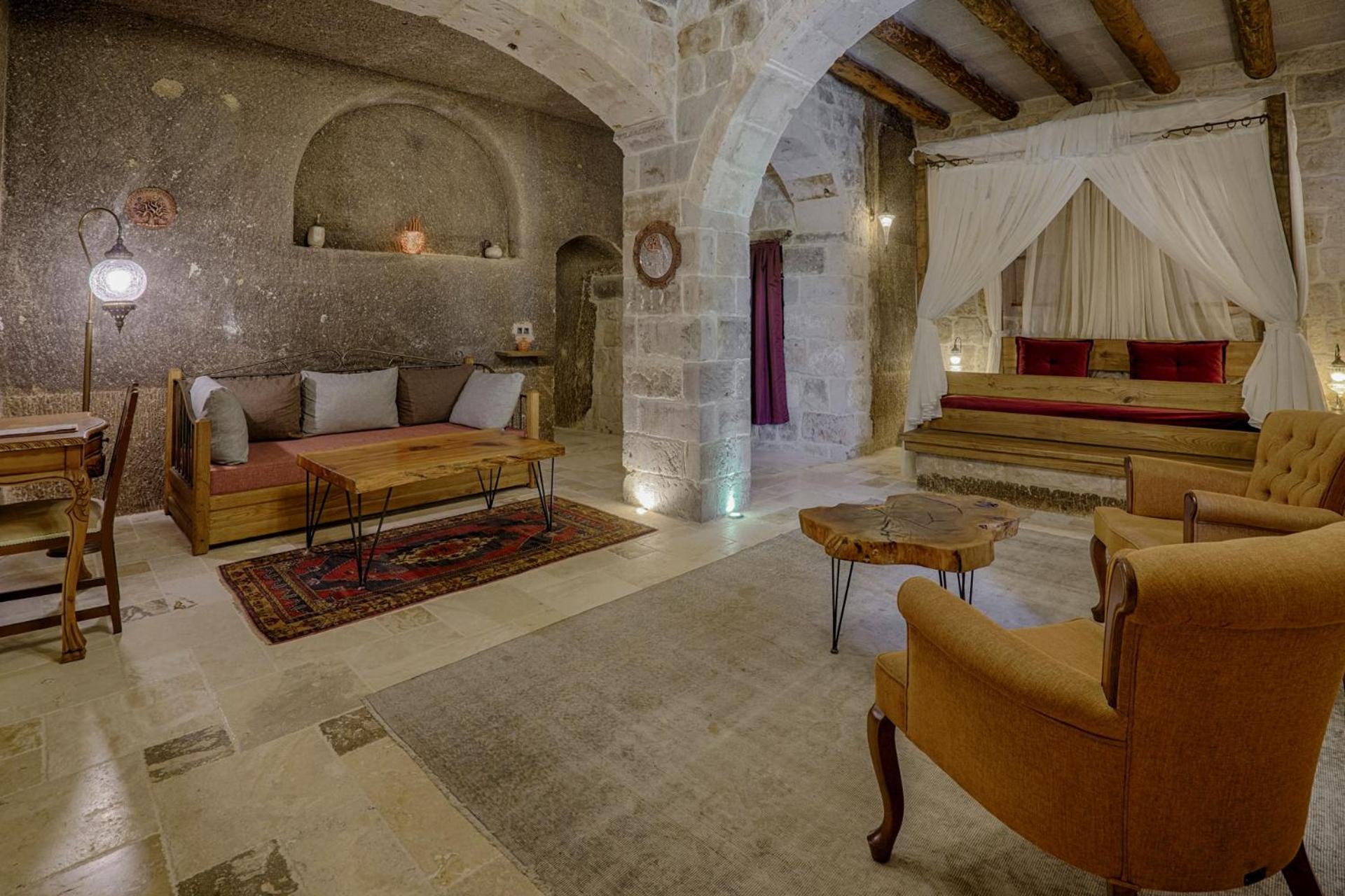 Hera Cave Suites - Image 63