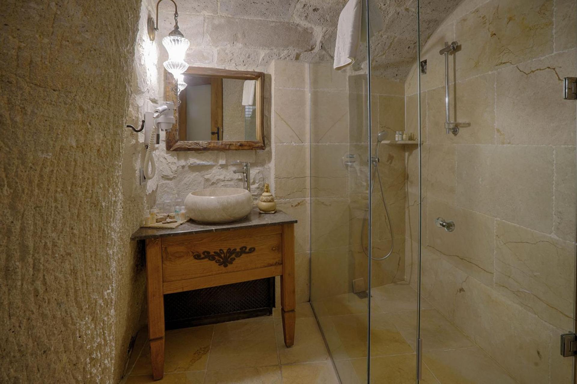 Hera Cave Suites - Image 26