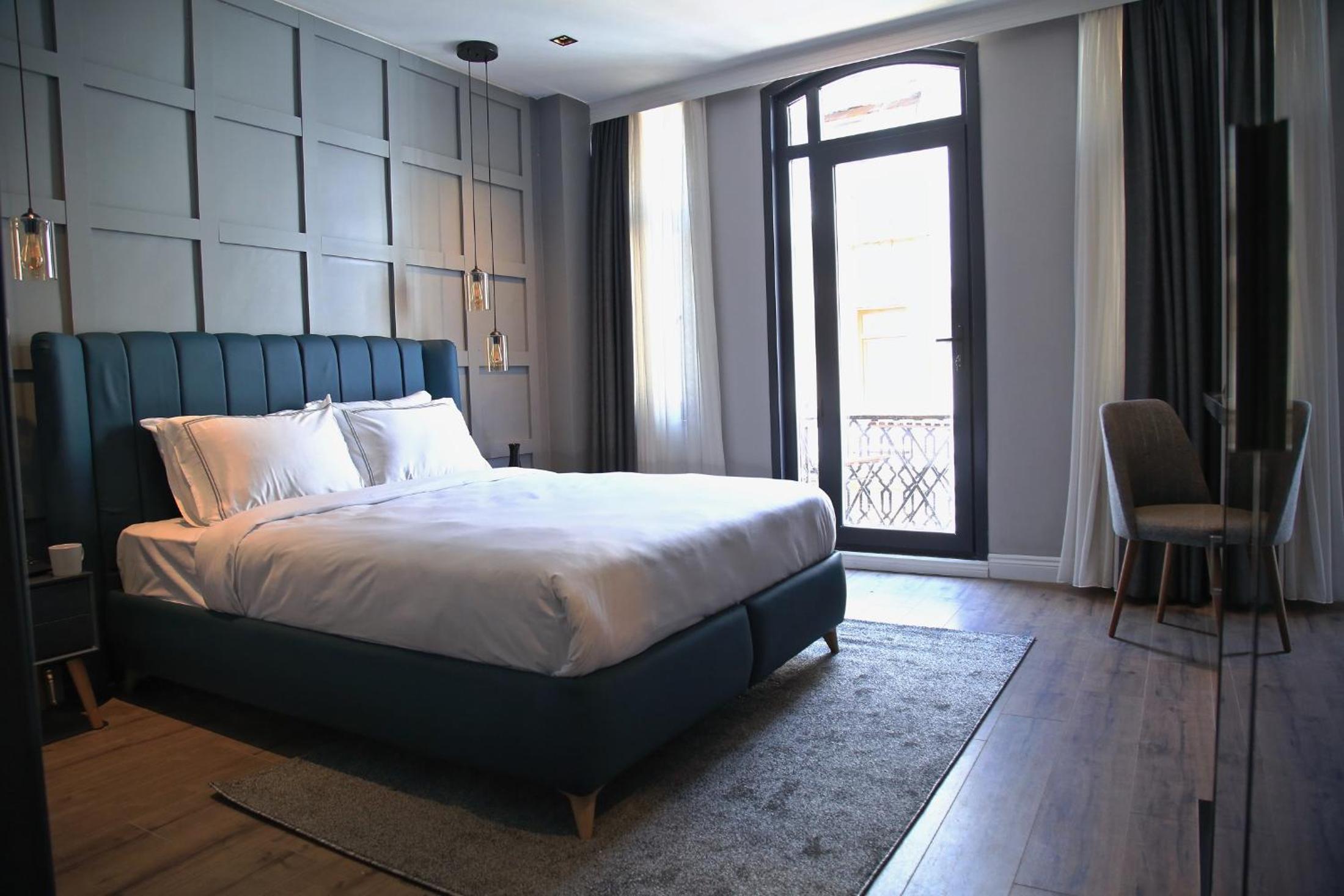 HOTEL BRONTE - Image 35