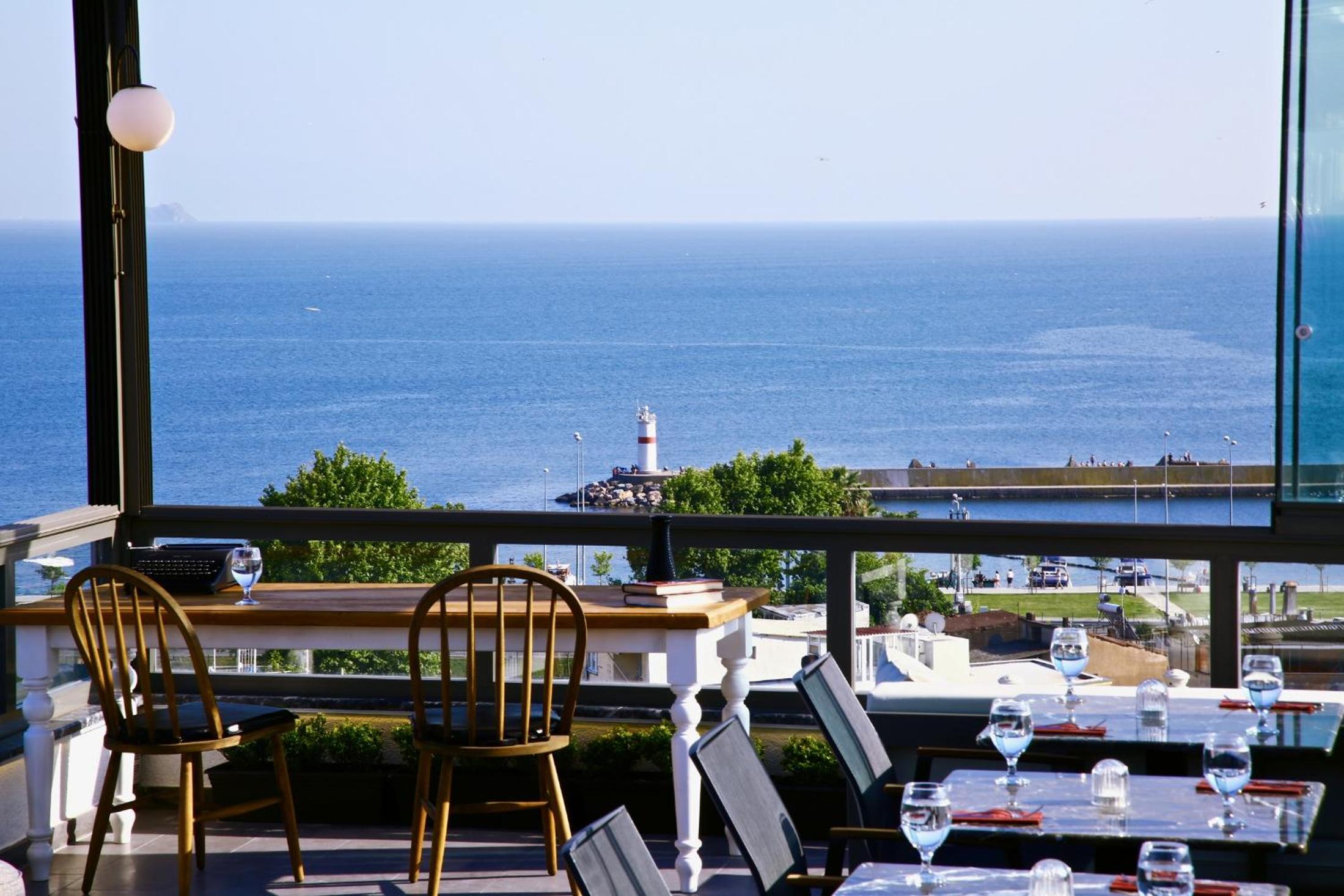 HOTEL BRONTE - Image 30