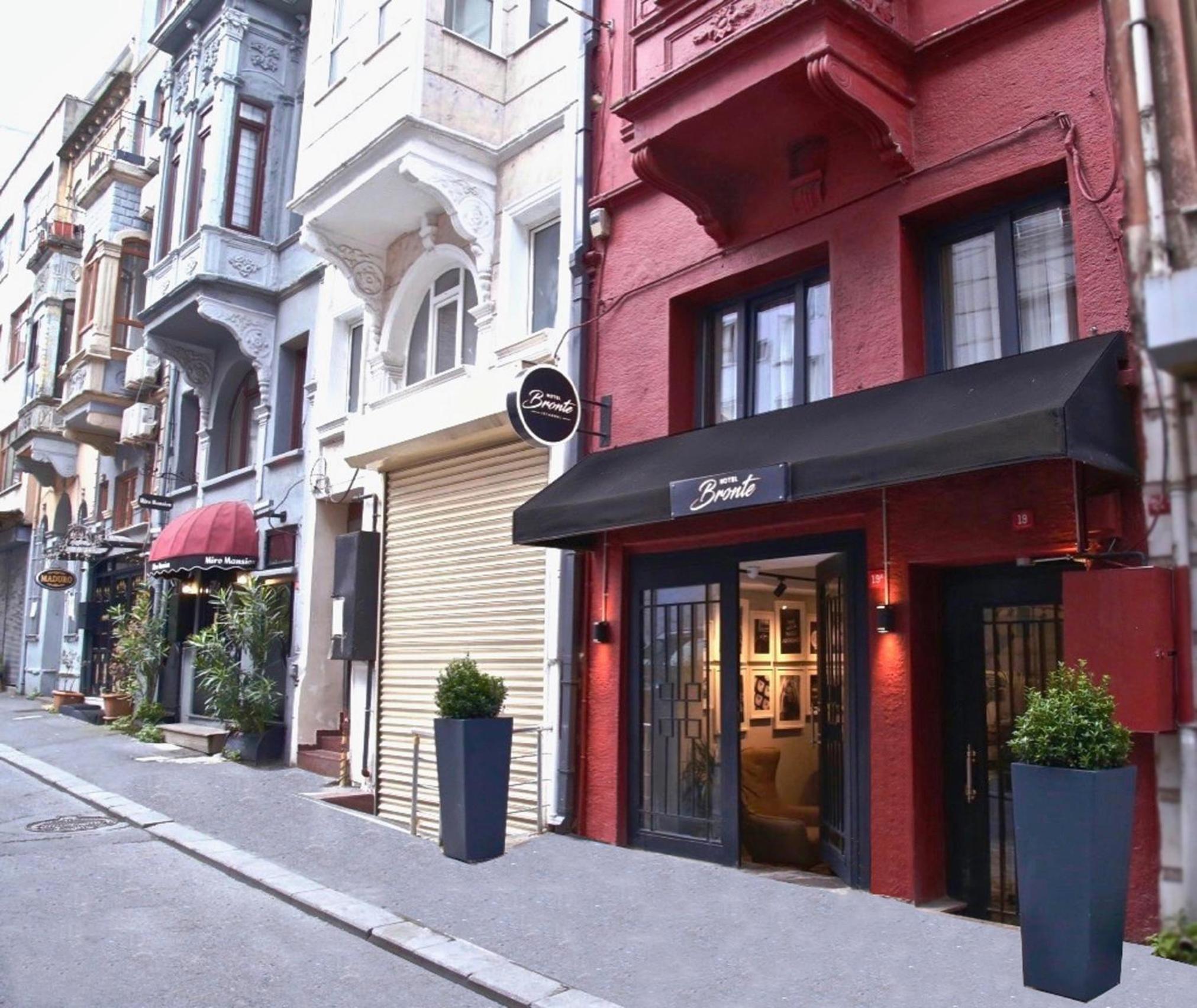 HOTEL BRONTE - Image 51