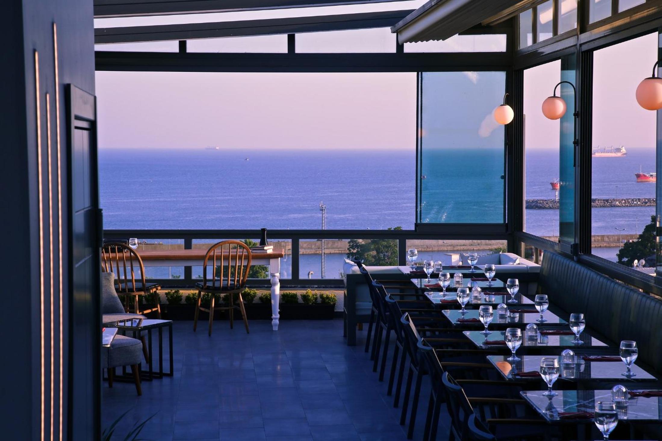 HOTEL BRONTE - Image 46