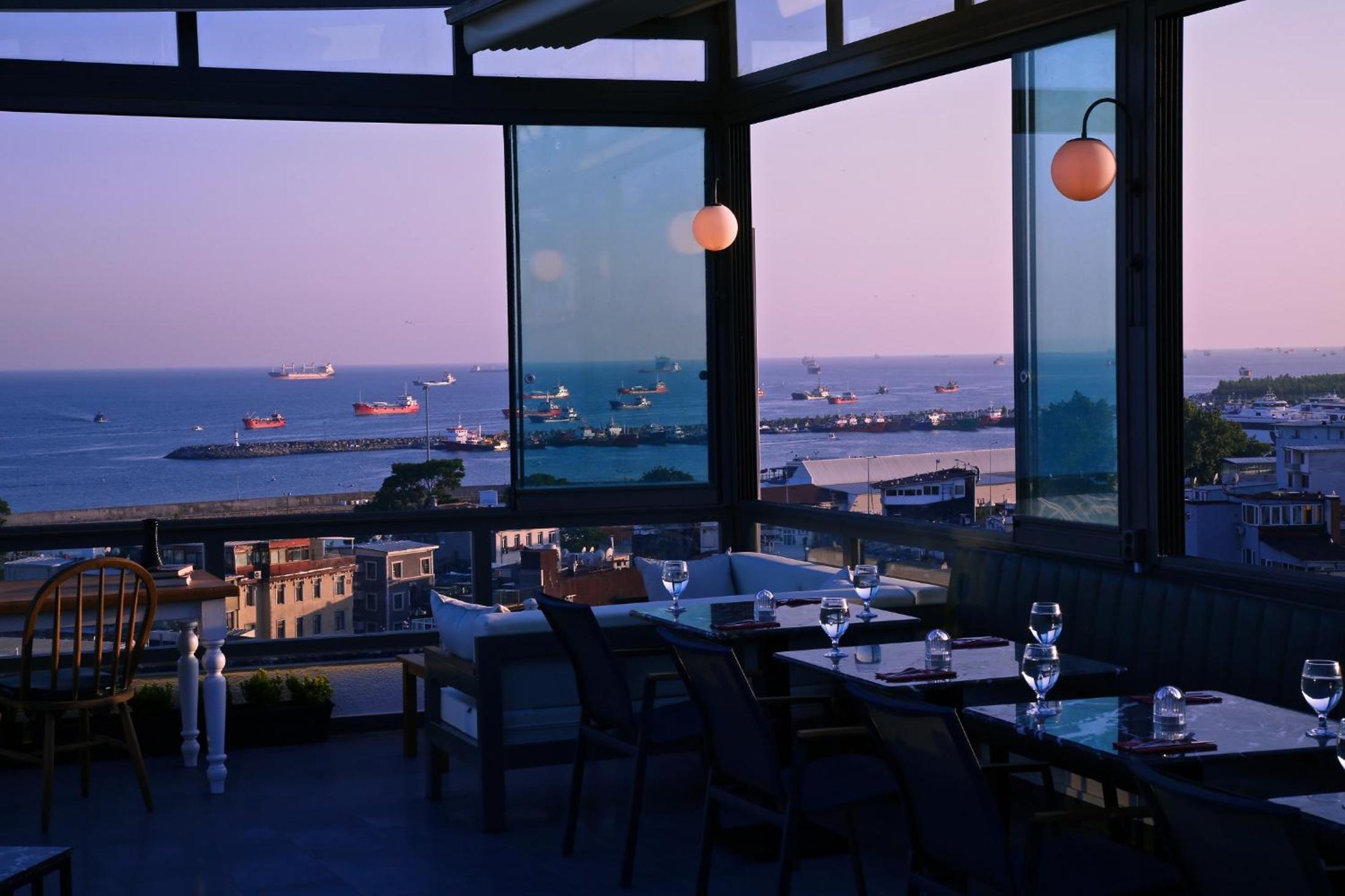 HOTEL BRONTE - Image 47