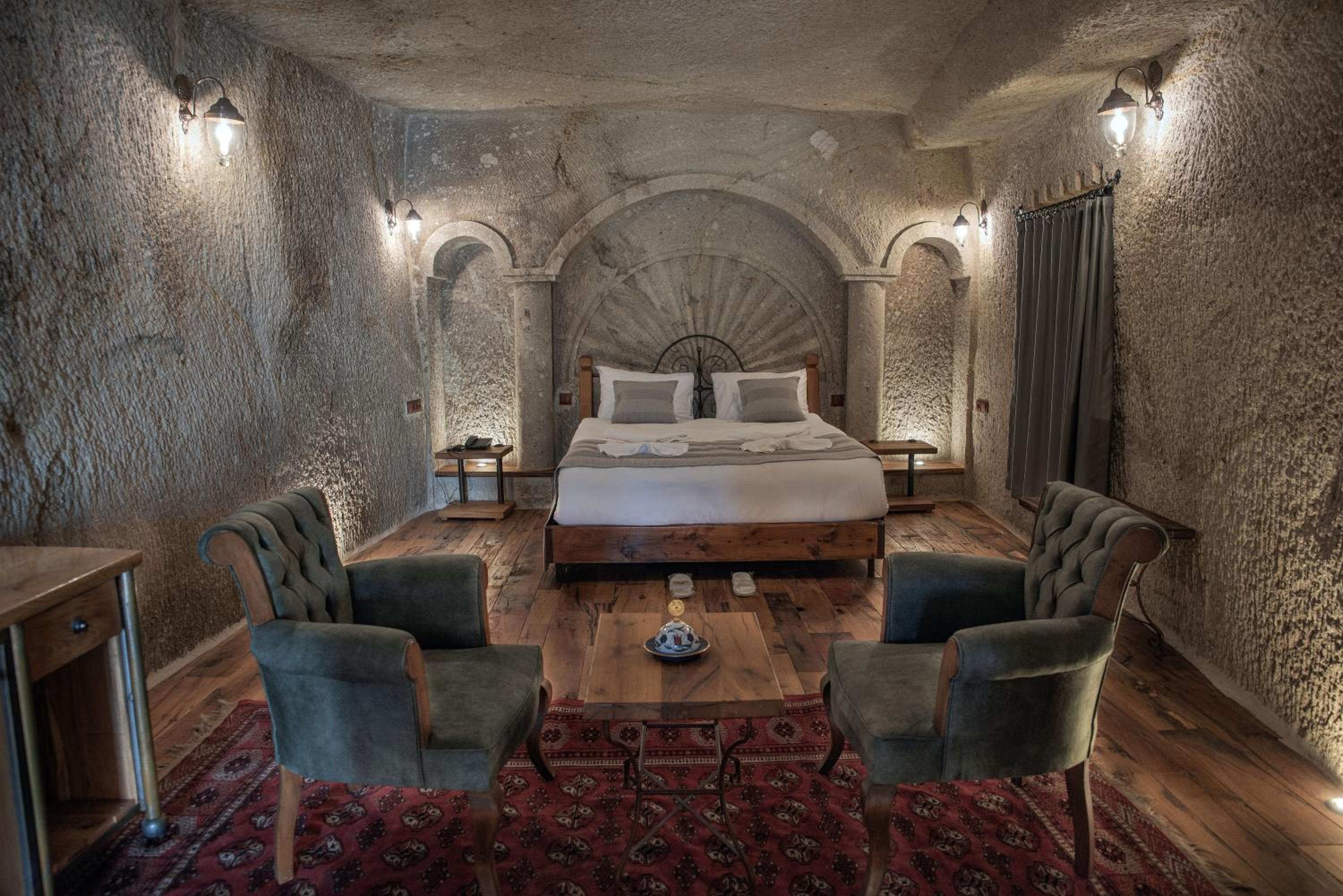 Sarnich Cave Suites - Image 65
