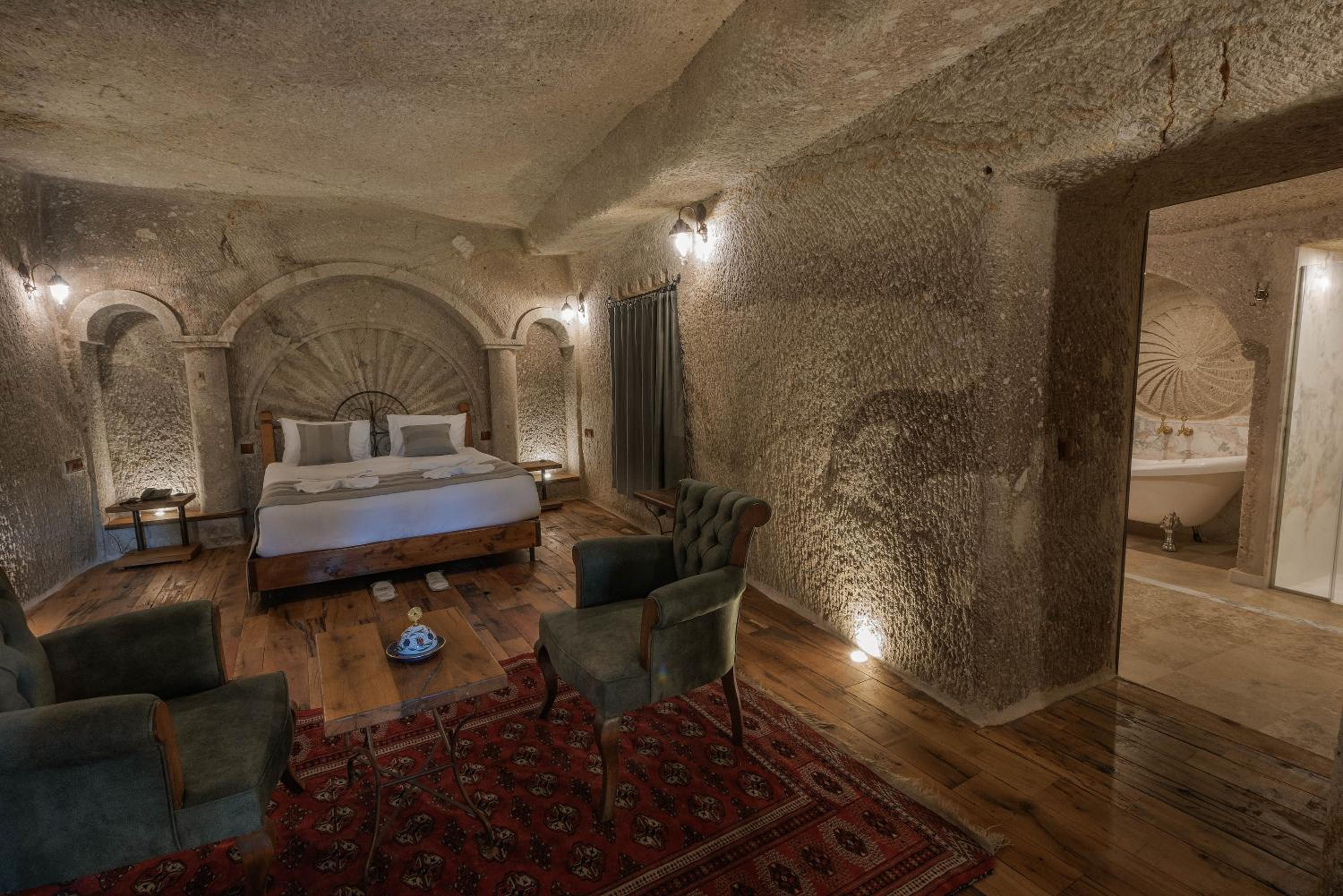 Sarnich Cave Suites - Image 68