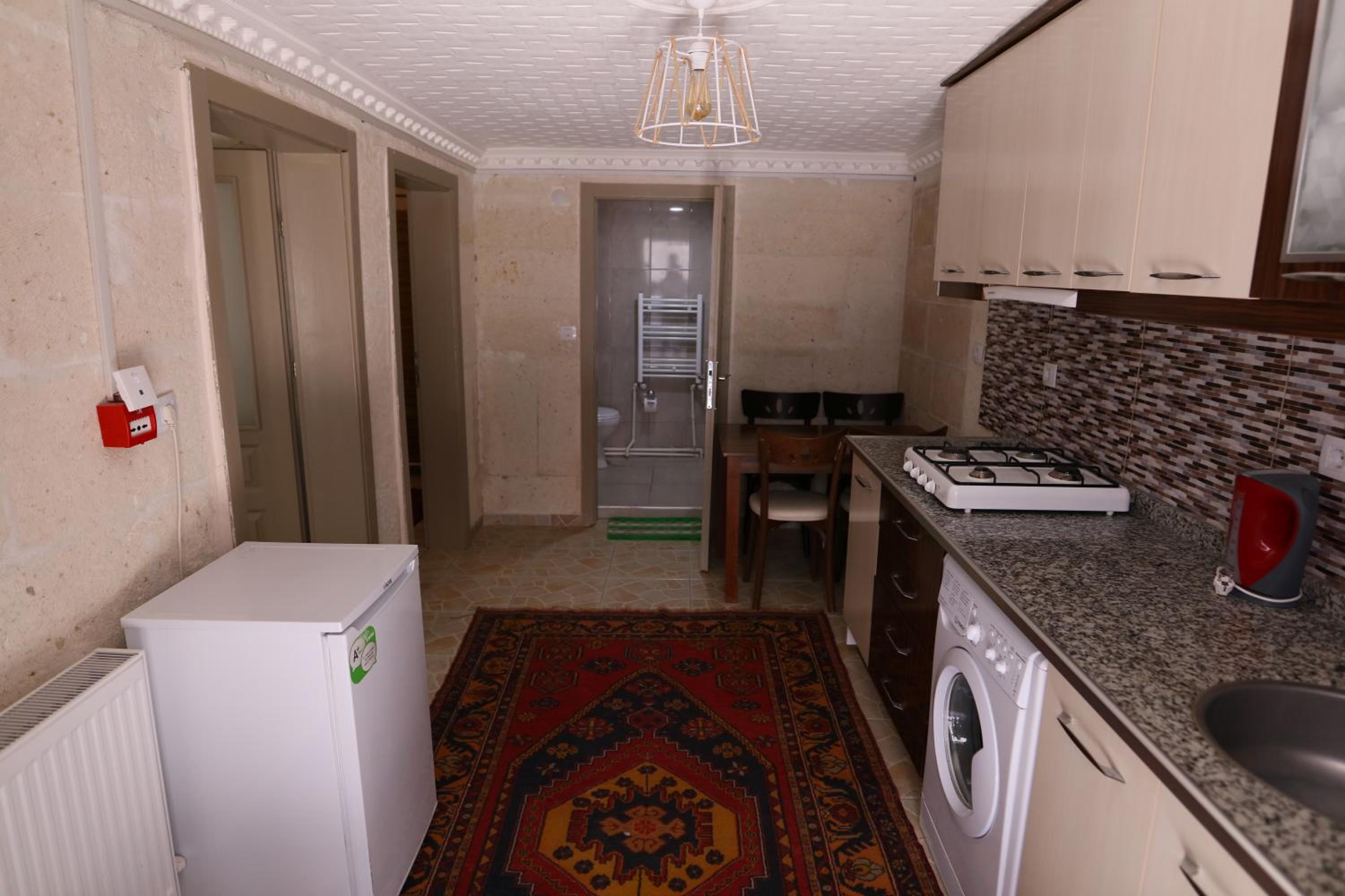 Epoch Stone House - Image 6