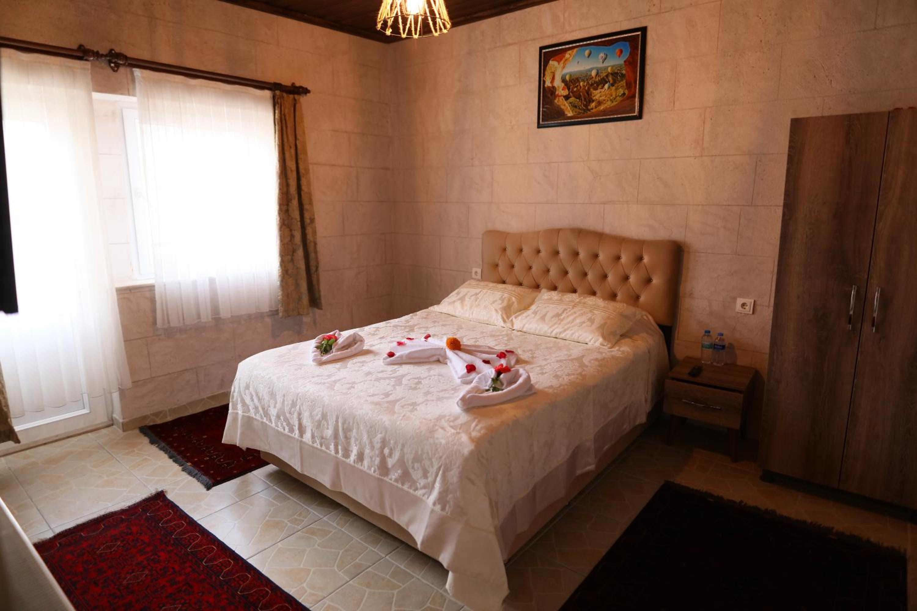 Epoch Stone House - Image 100