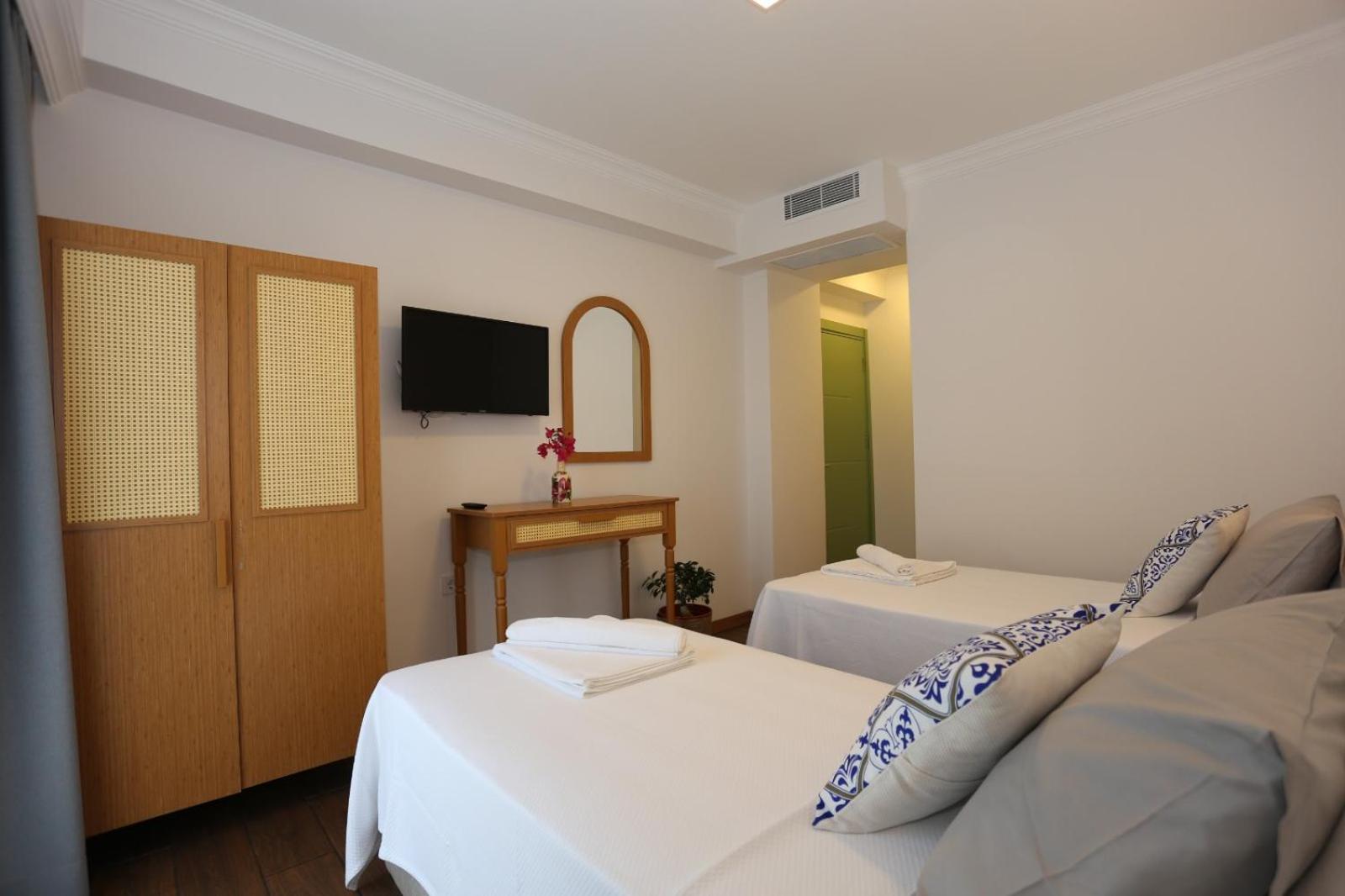 AtaÇesme Otel - Image 10