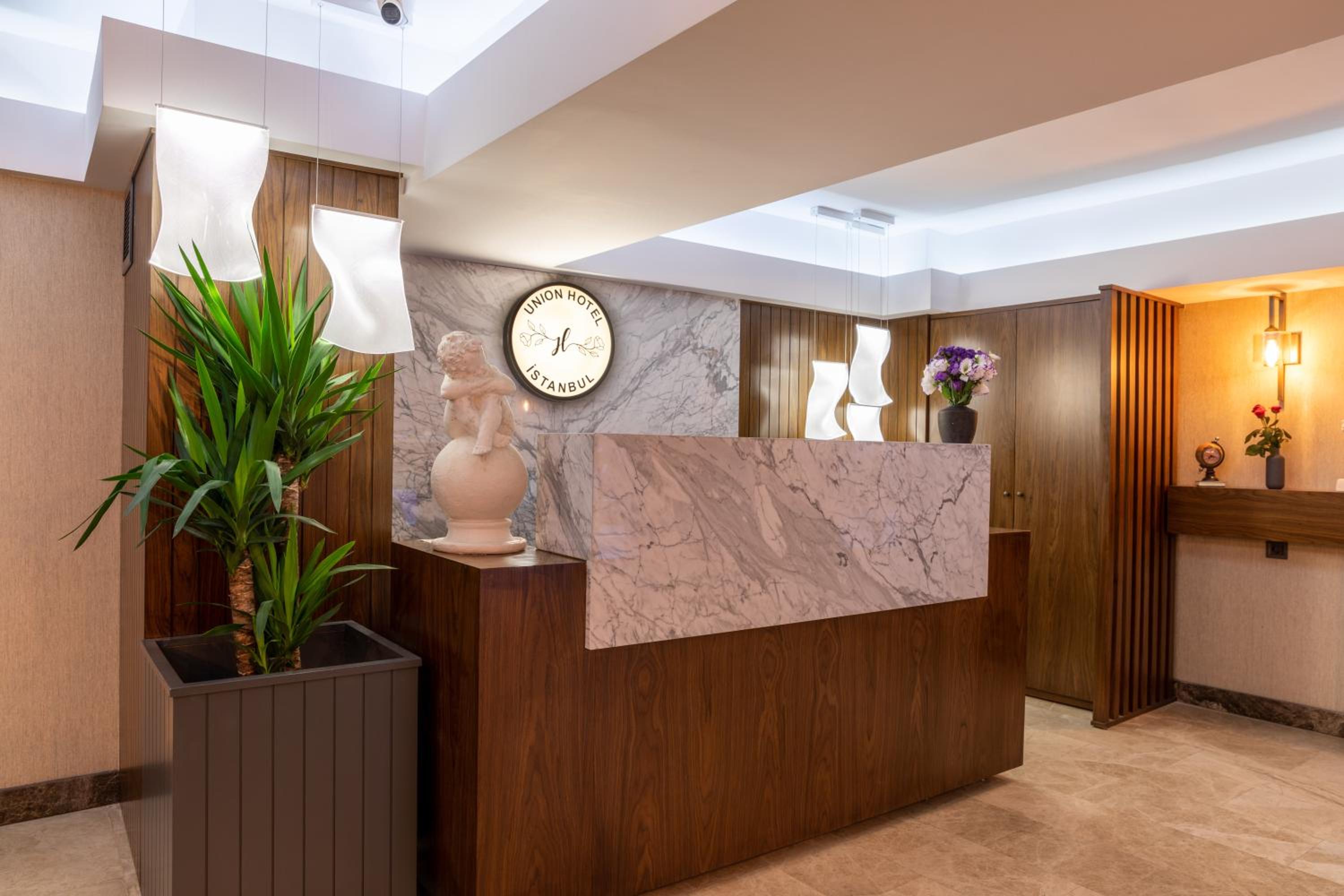 Union Otel Port - Image 6