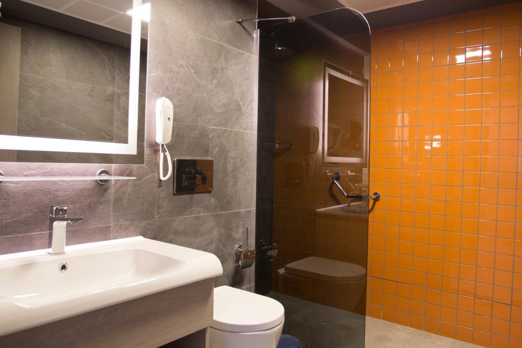 Days Hotel by Wyndham Ankara Cankaya - Image 55