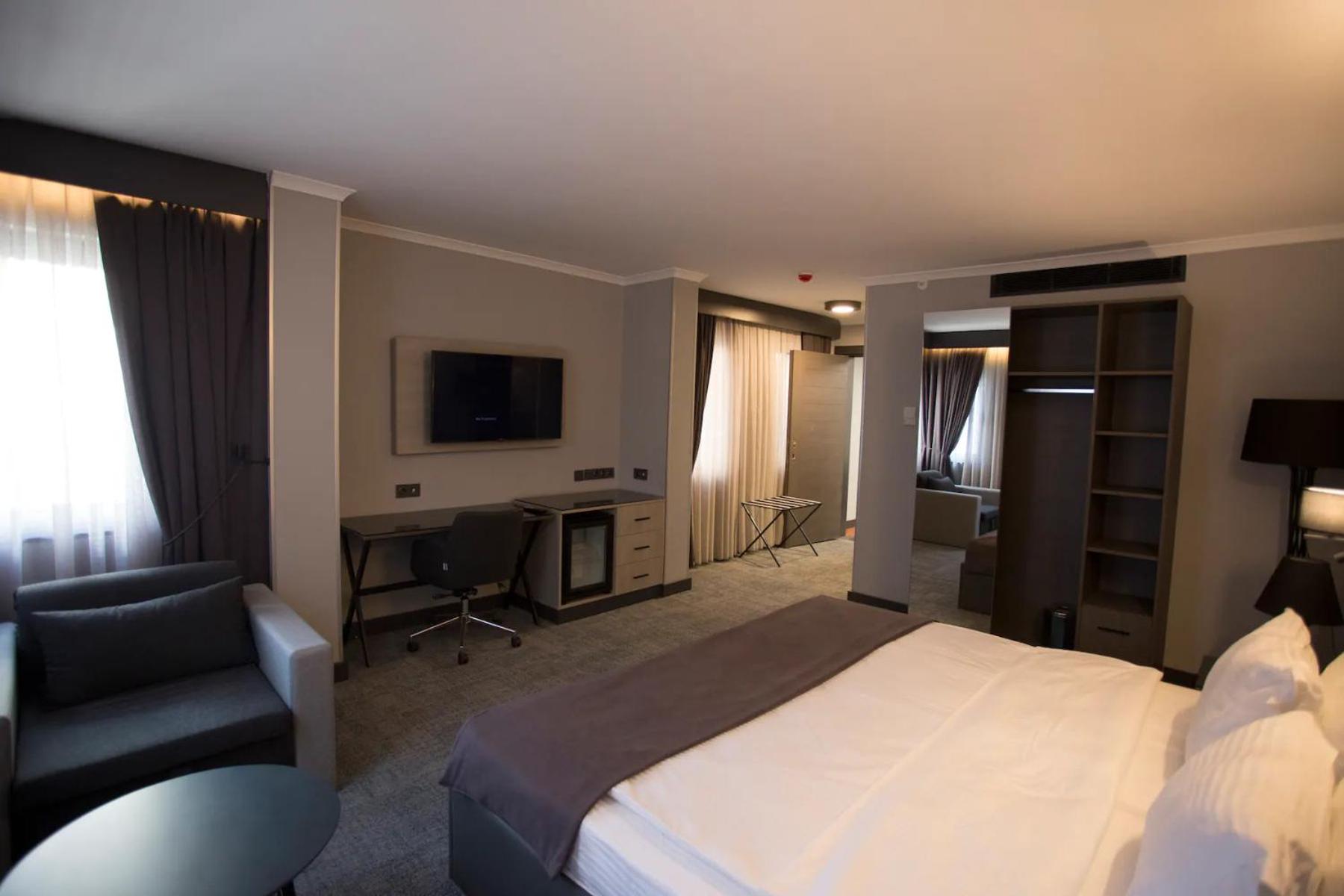 Days Hotel by Wyndham Ankara Cankaya - Image 21
