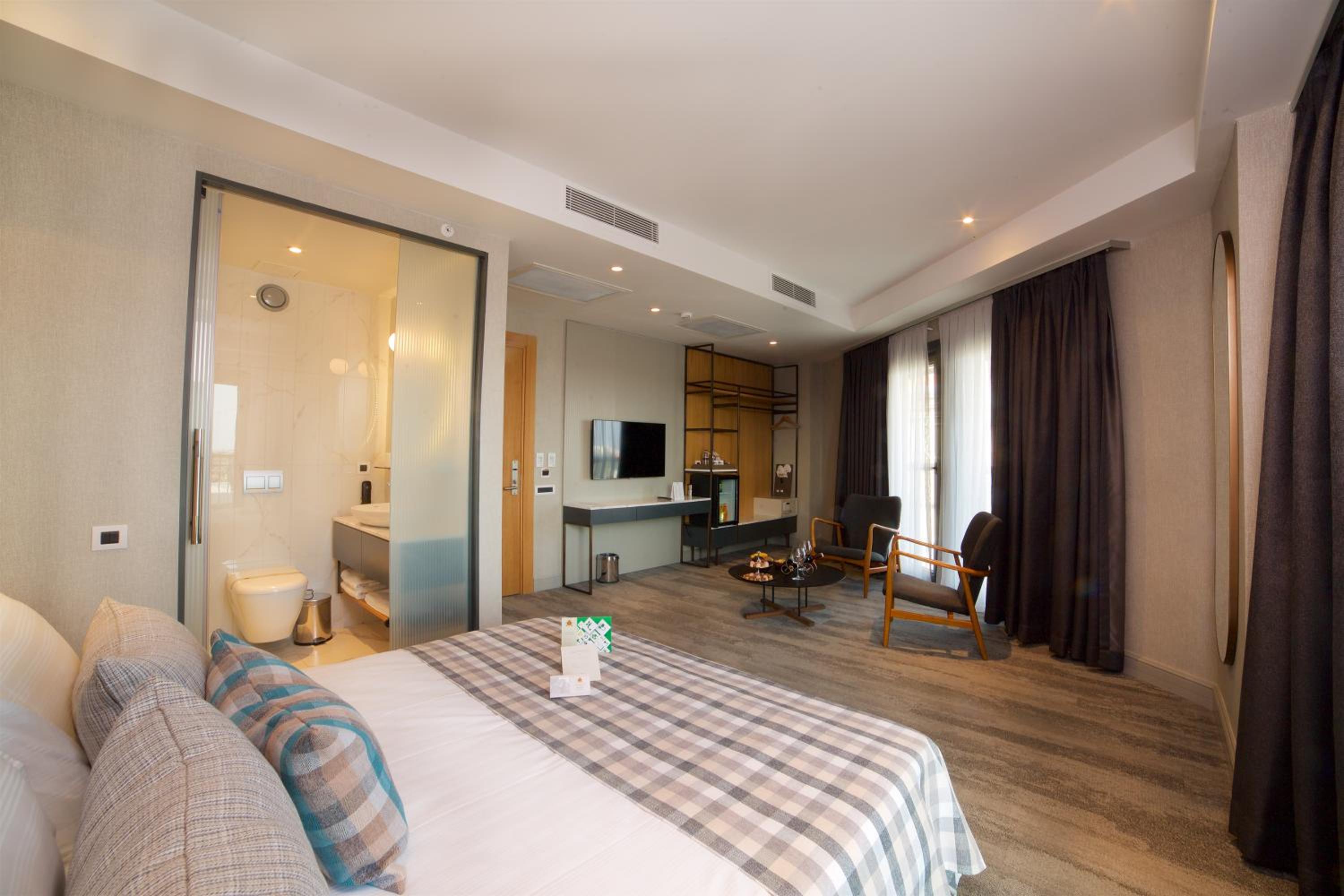 Dosso Dossi Hotels Yenikapı - Image 17