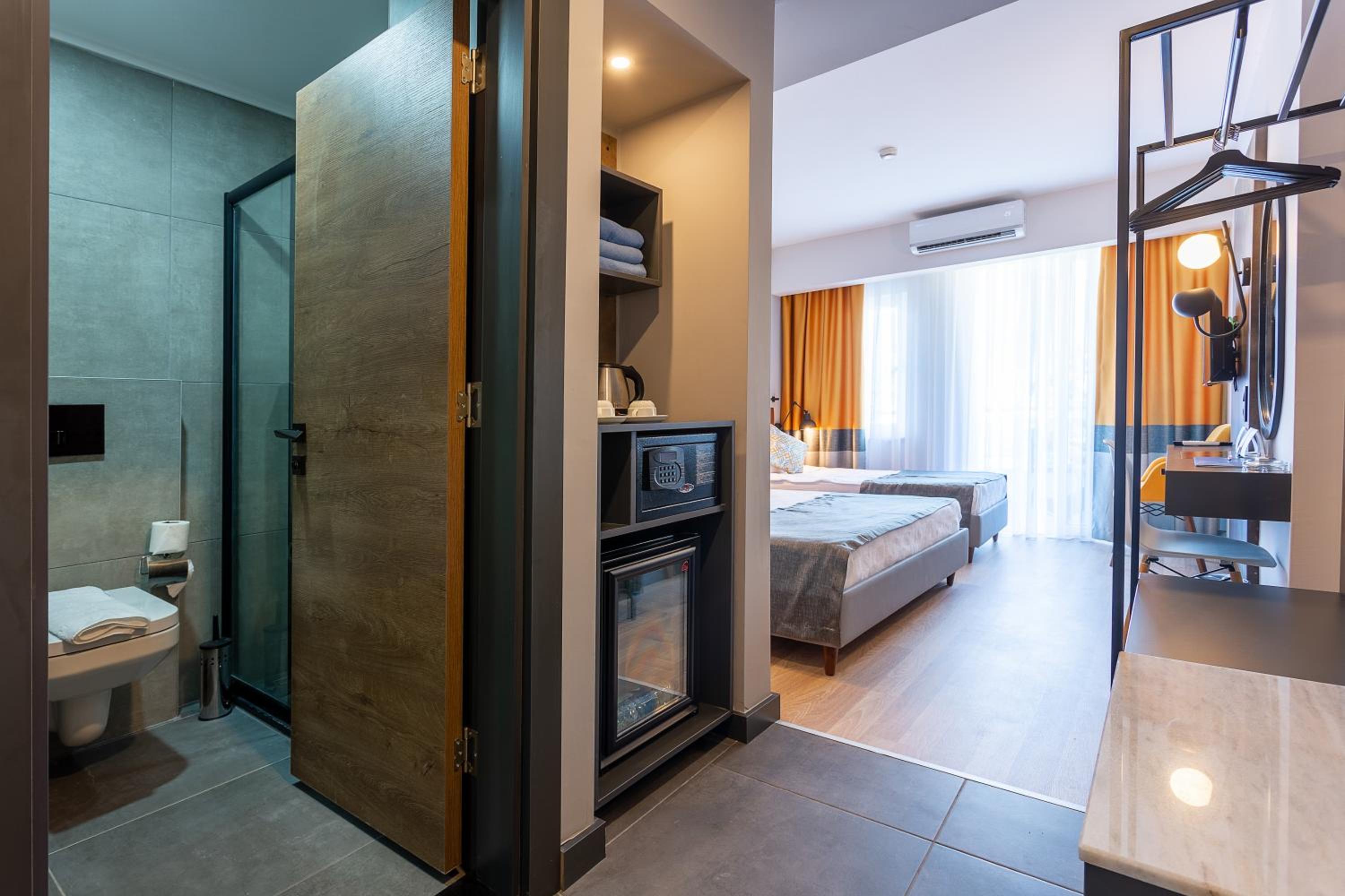 Ramira Joy Hotel - Image 52