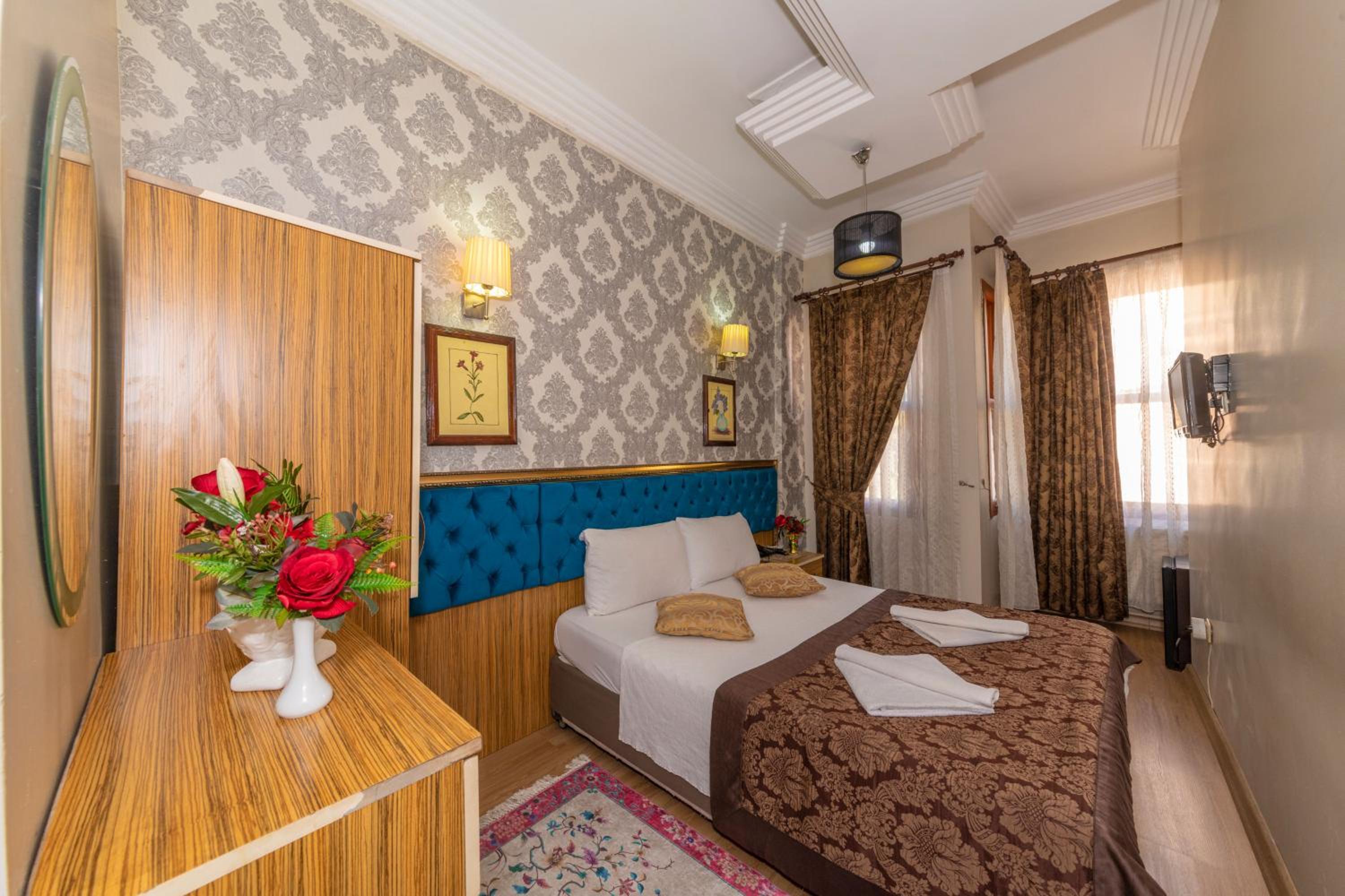 Ista Palace Hotel - Image 41