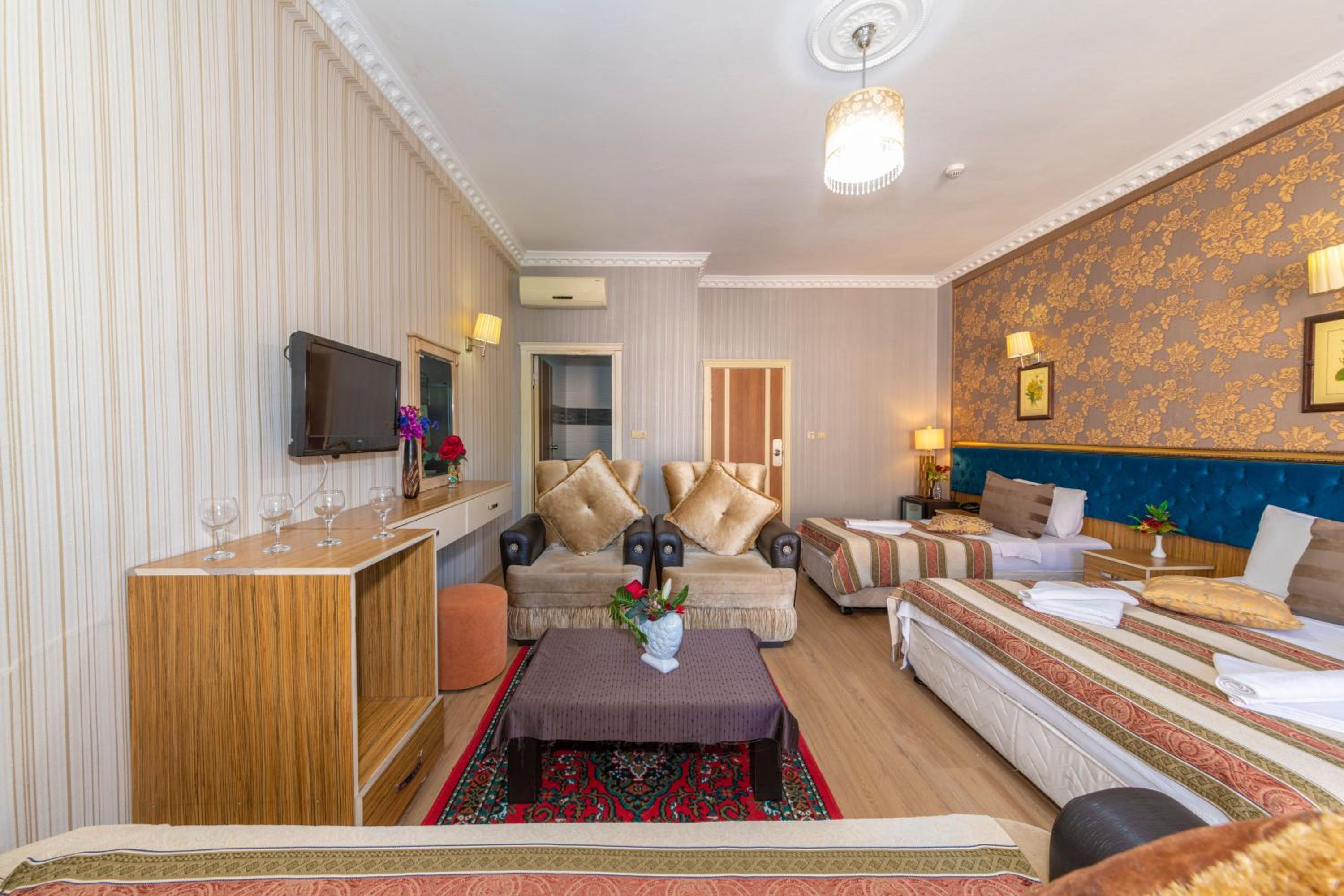 Ista Palace Hotel - Image 75