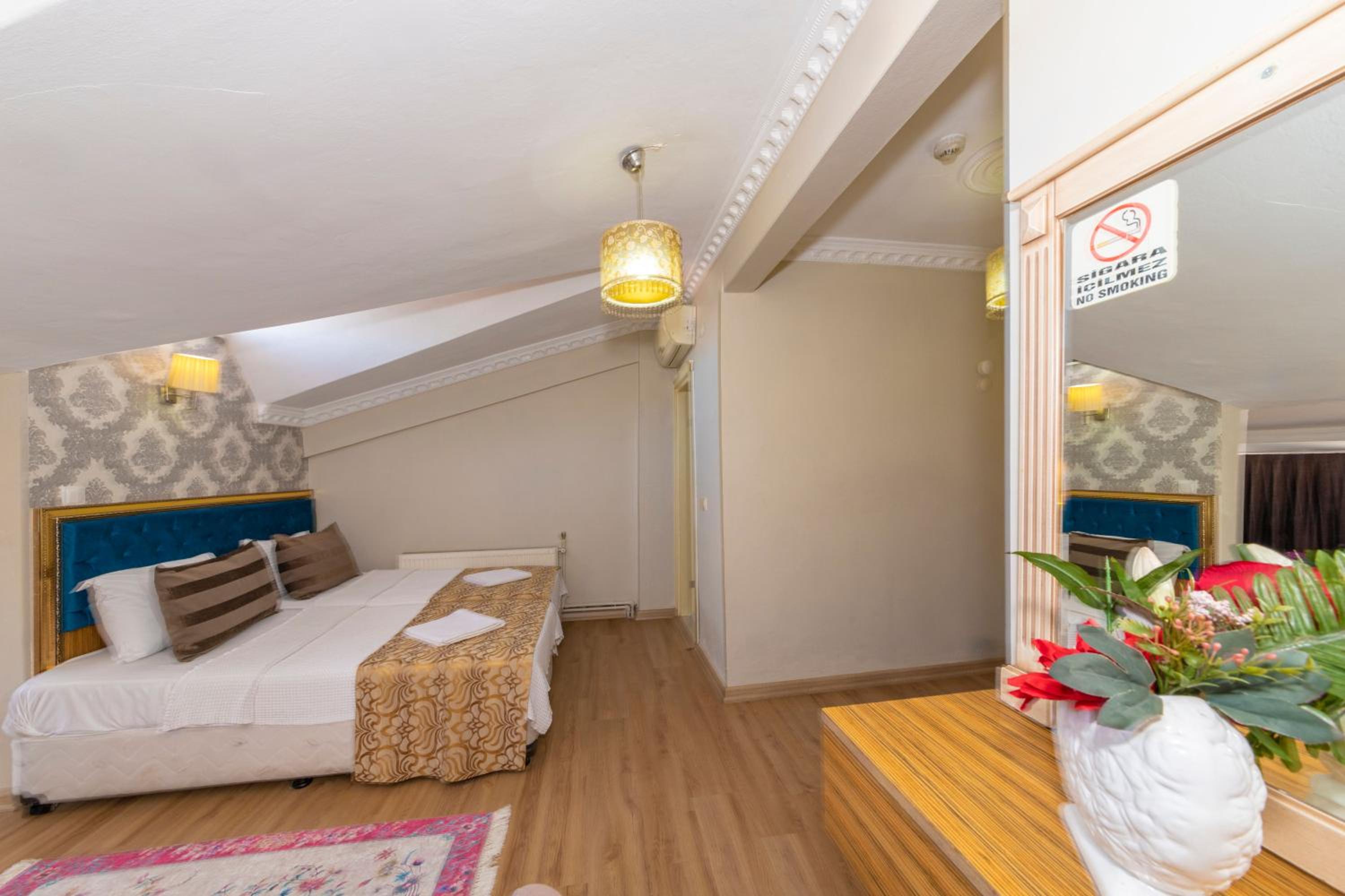 Ista Palace Hotel - Image 152