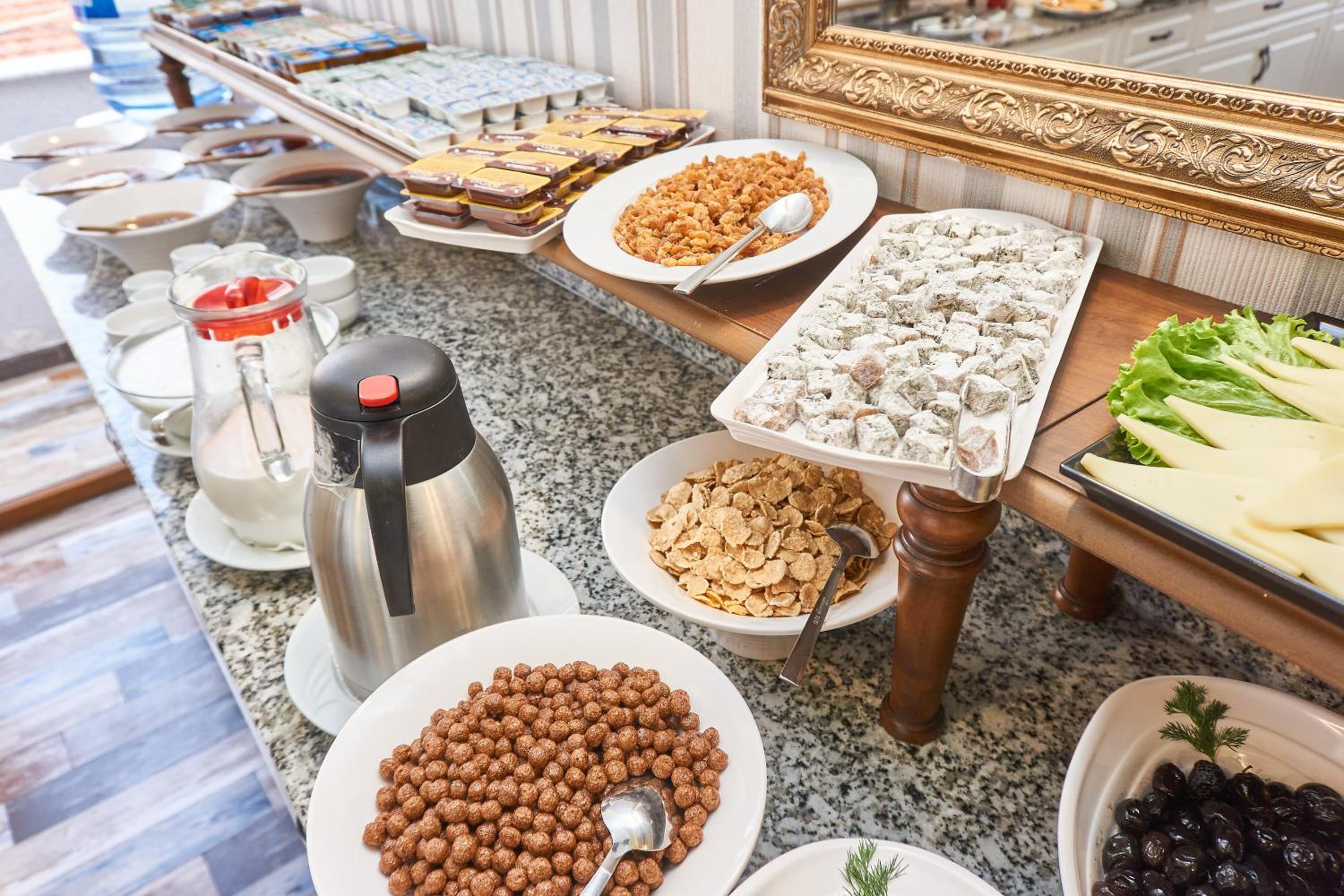 Beyazit Palace Otel Cafe & Restoran - Image 63