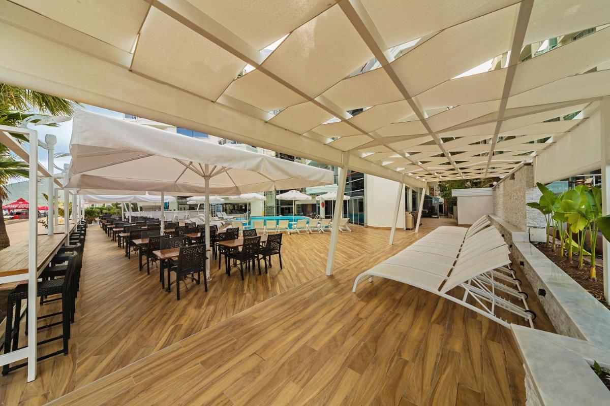 Poseidon Hotel - Adult Only - Image 42
