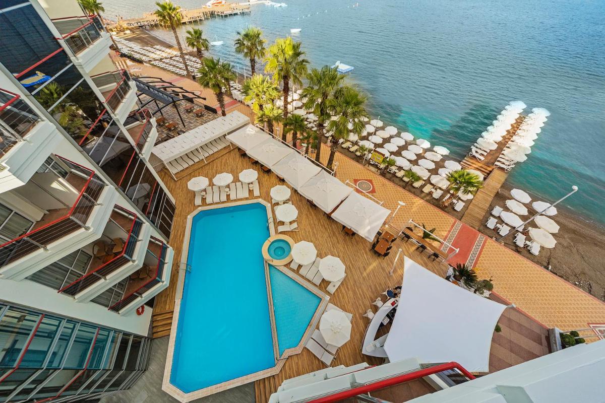 Poseidon Hotel - Adult Only - Image 16