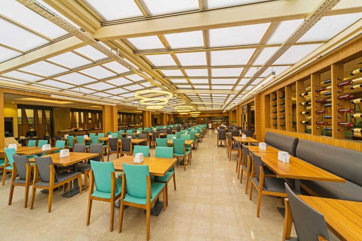 Poseidon Hotel - Adult Only - Image 10