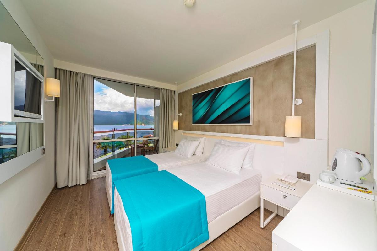 Poseidon Hotel - Adult Only - Image 28