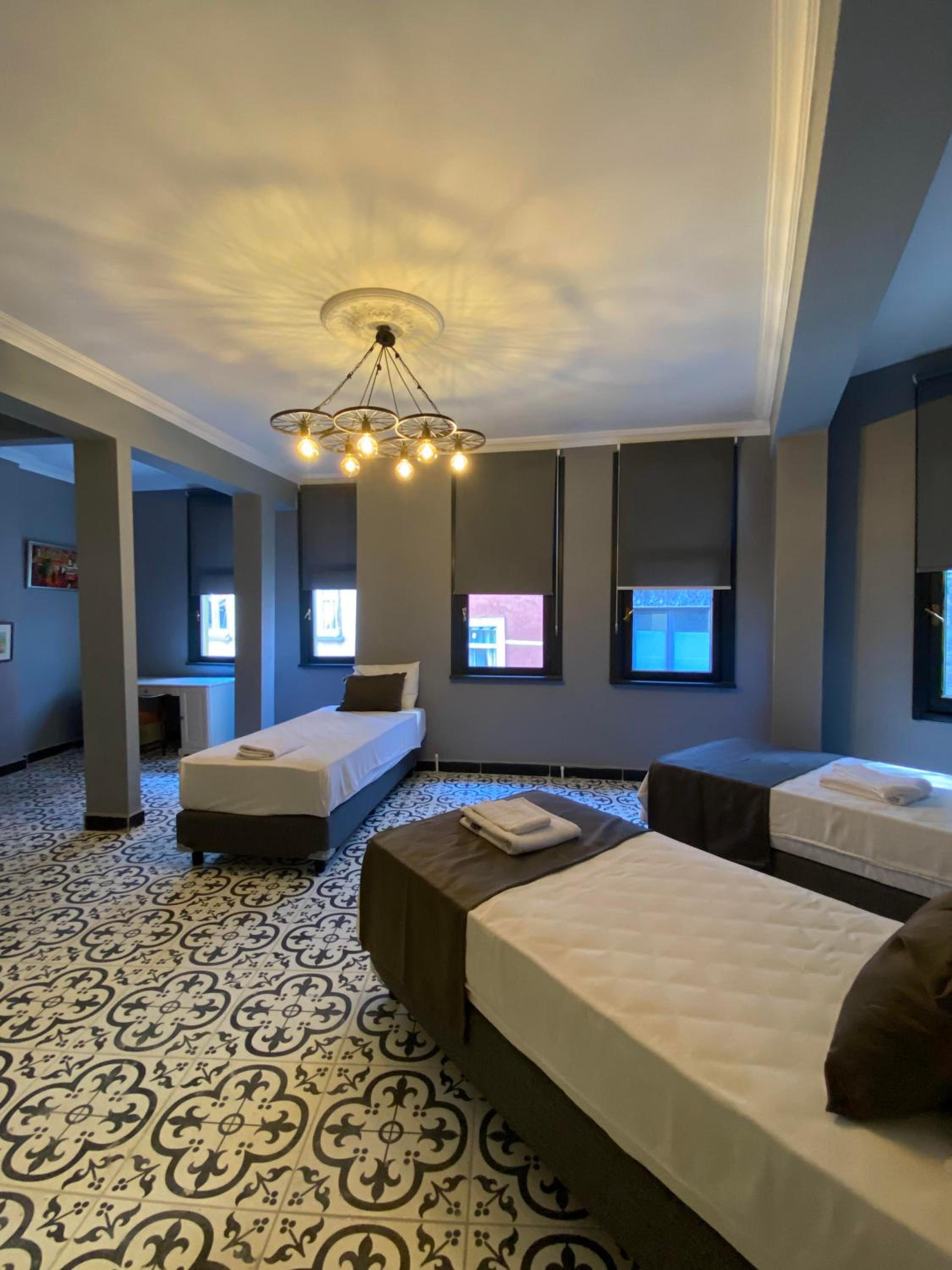 HHK Hotel - Image 38