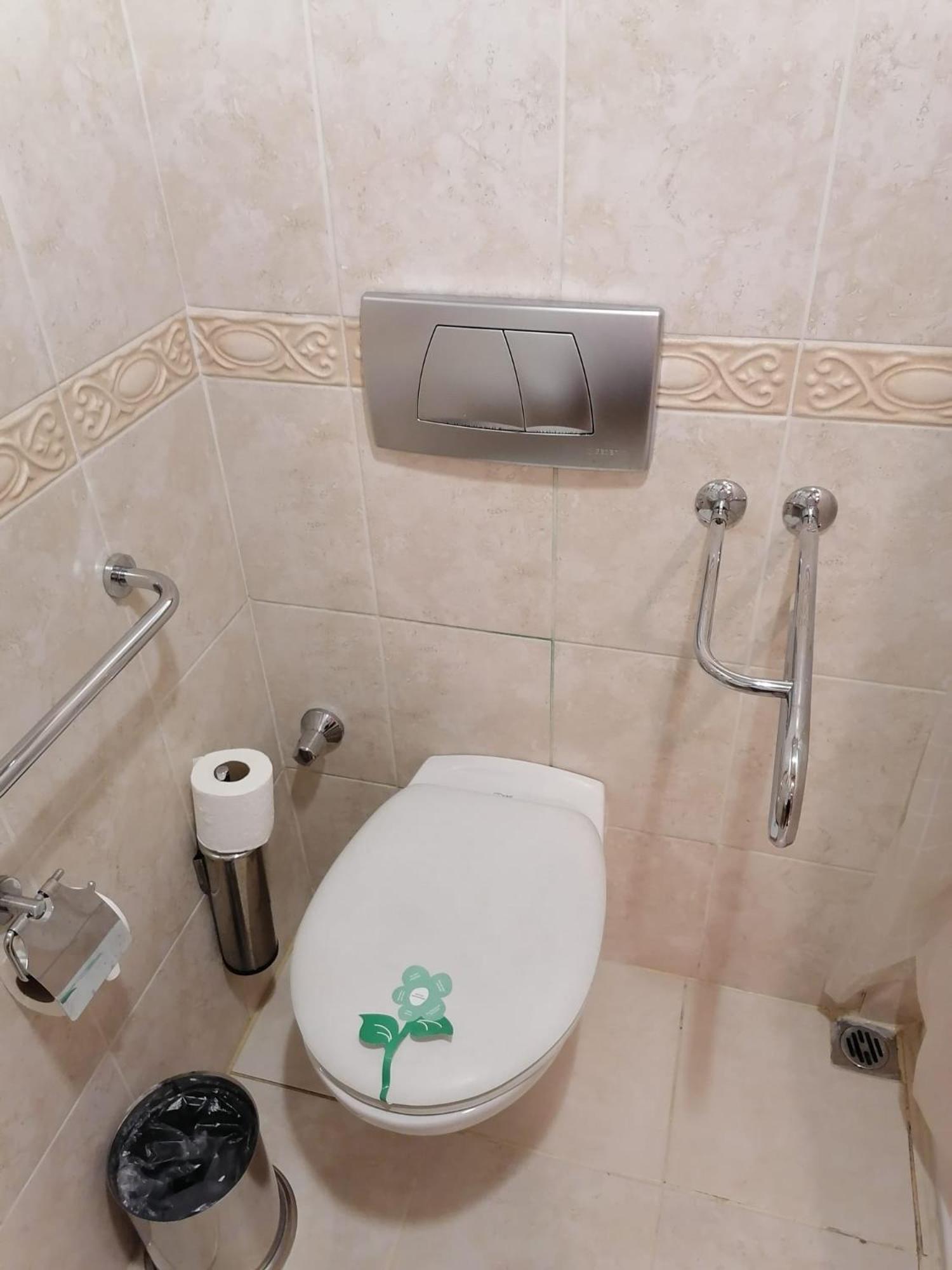 Oran Hotel - Image 20