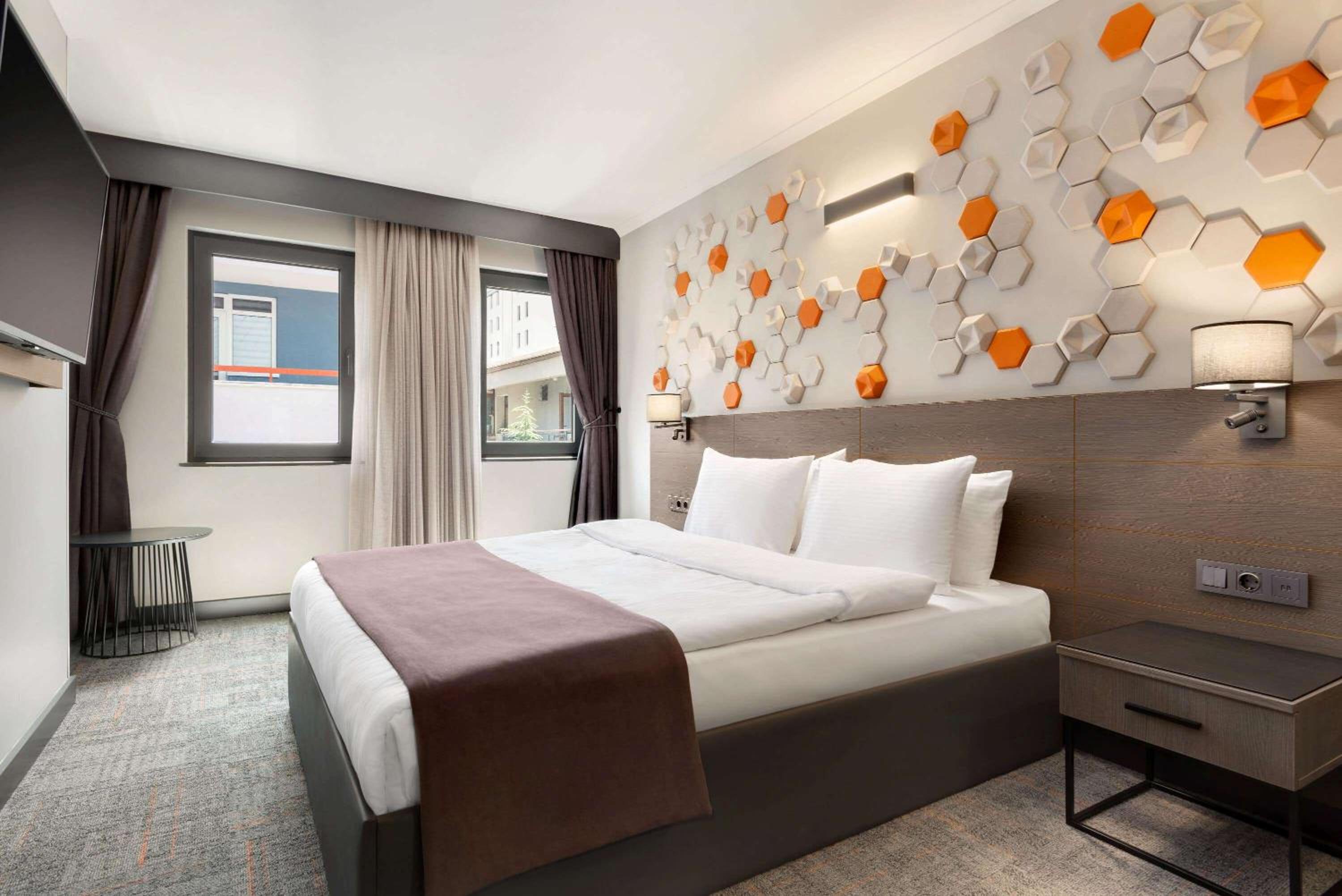 Days Hotel by Wyndham Ankara Cankaya - Image 11