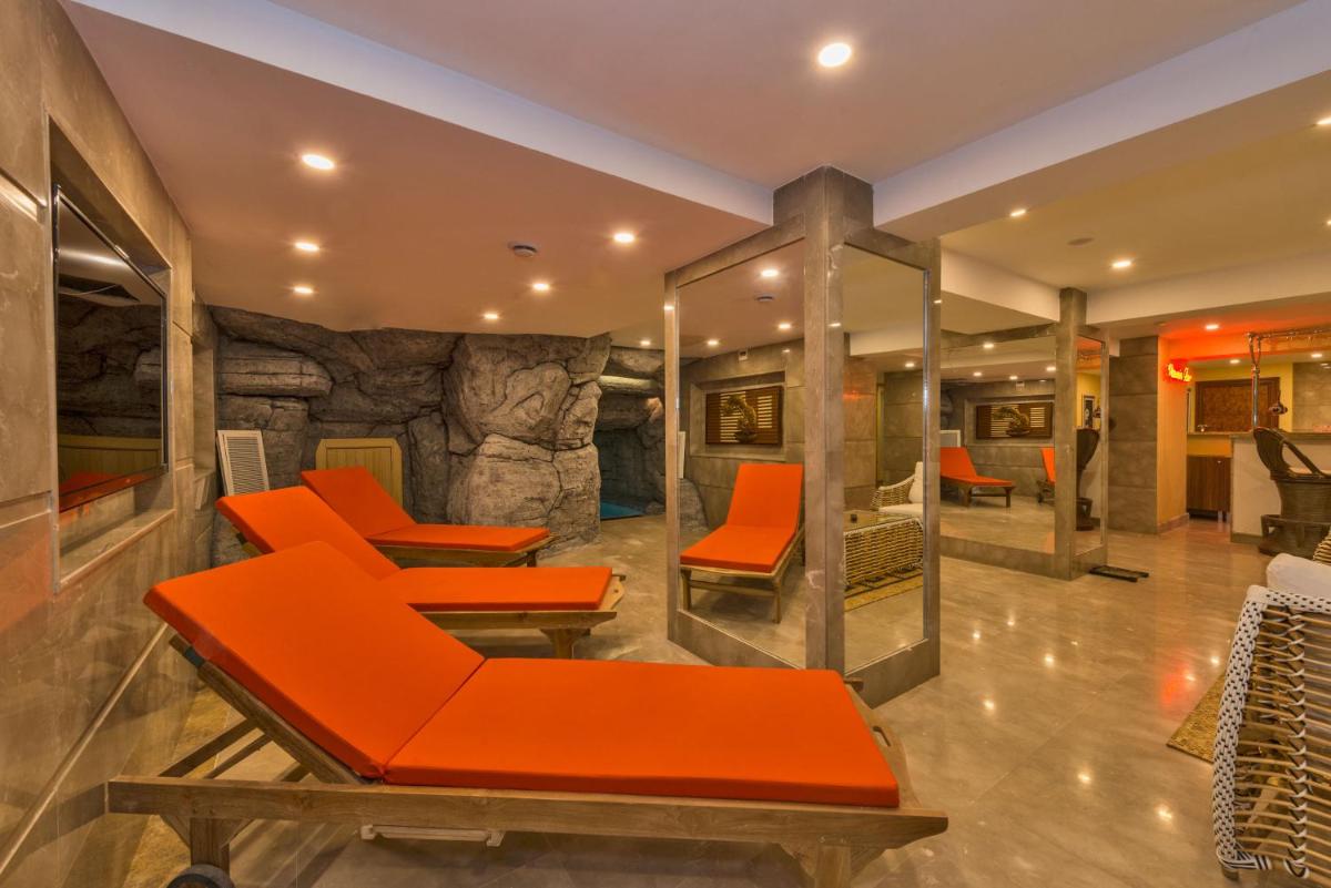 Glorious Otel - Image 68