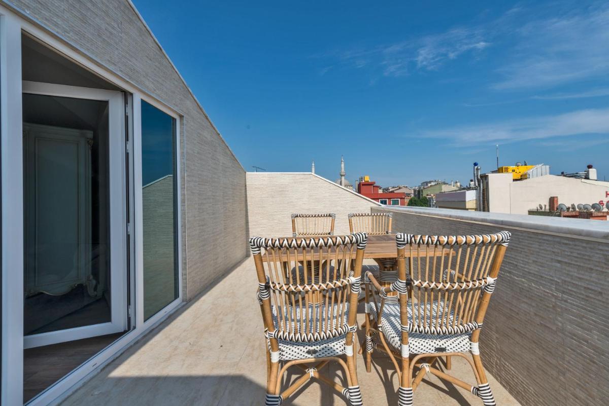 Glorious Otel - Image 96