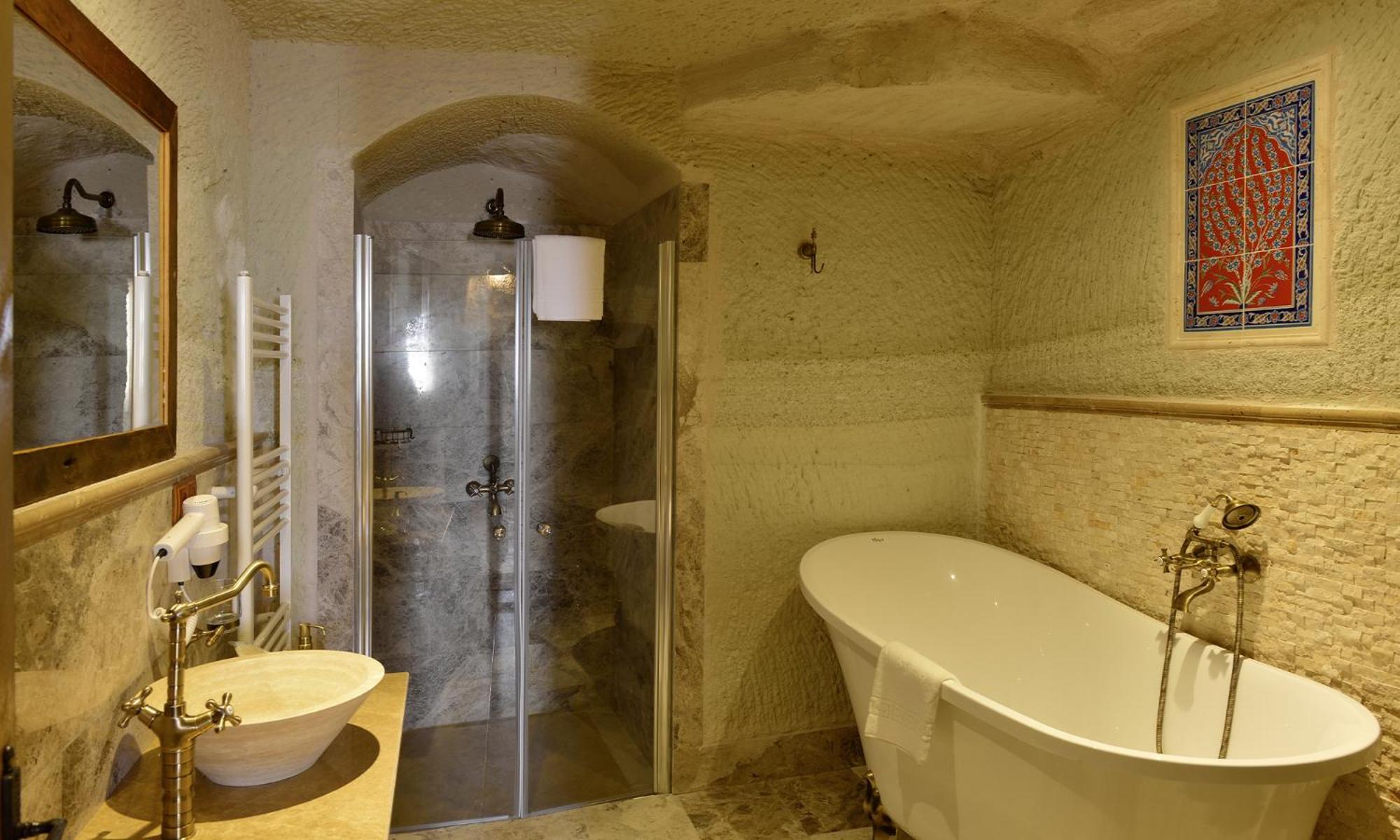 Seki Cave Suites - Image 30