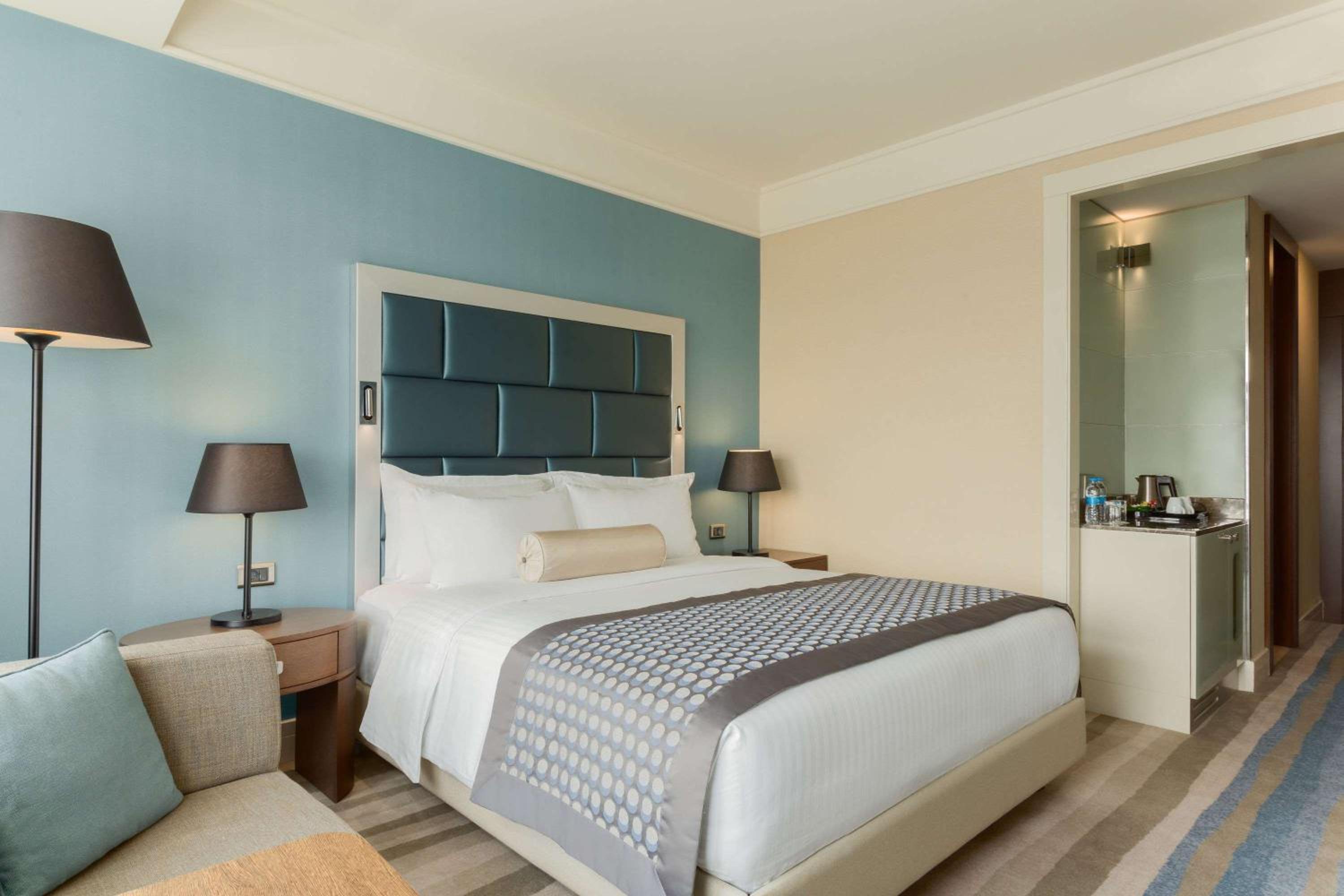 Wyndham Grand Istanbul Europe - Image 8