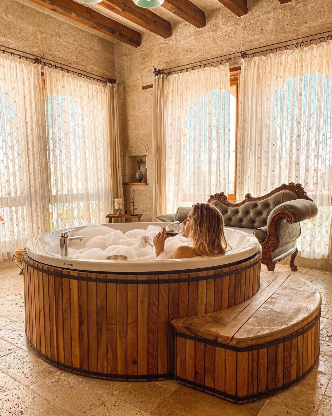 Sultan Cave Suites - Image 100