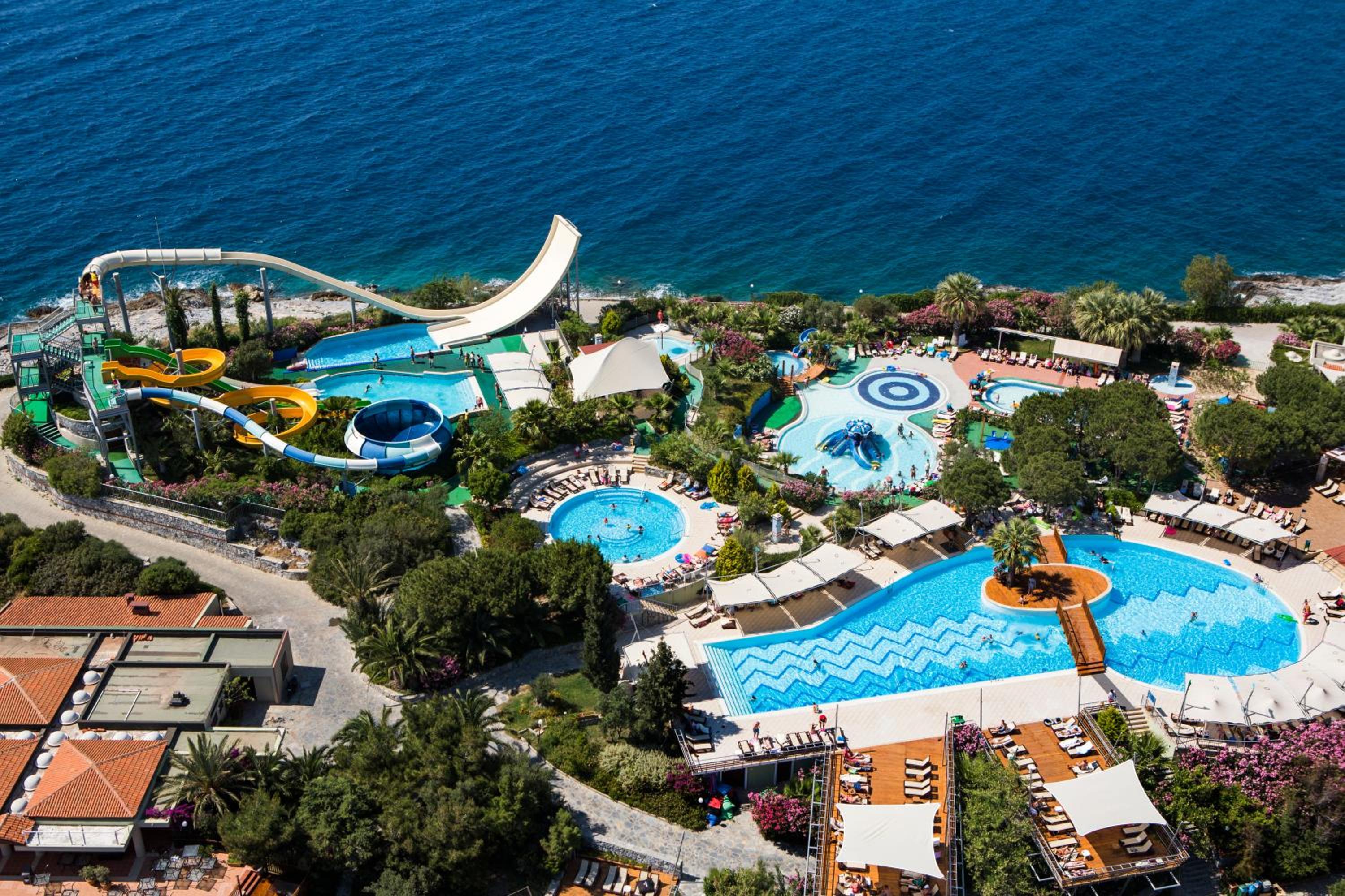 Pine Bay Holiday Resort - Image 66