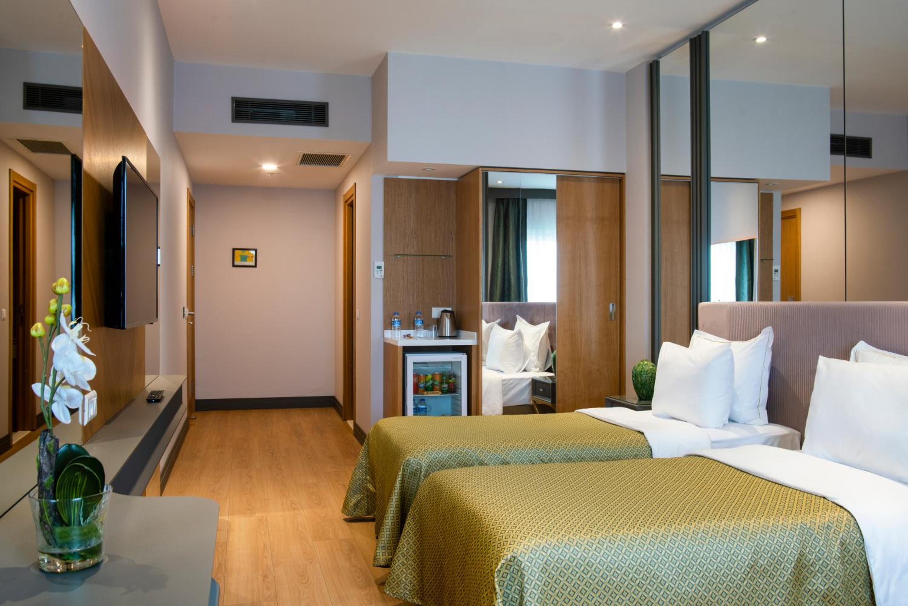 Oran Hotel - Image 34