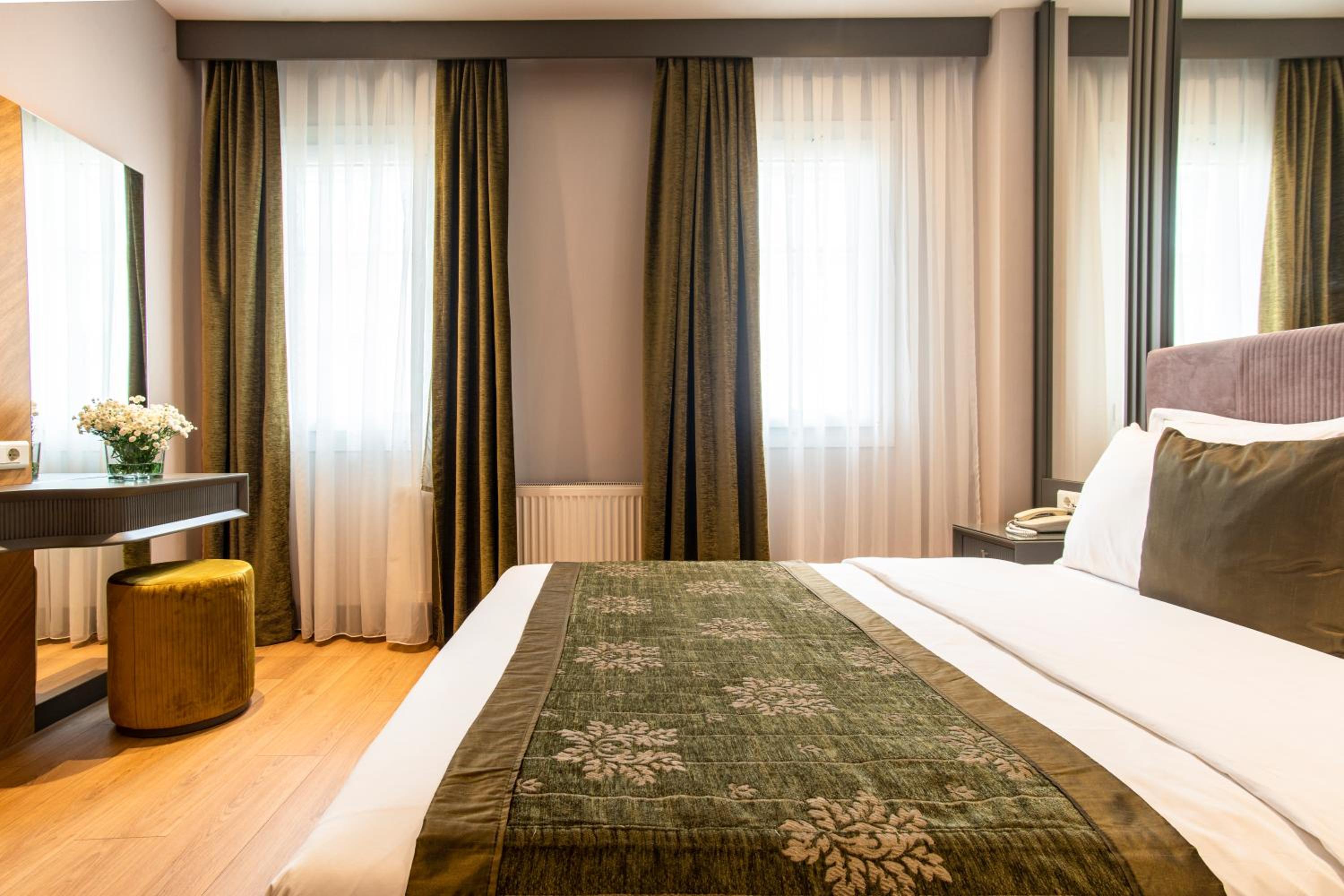 Oran Hotel - Image 35